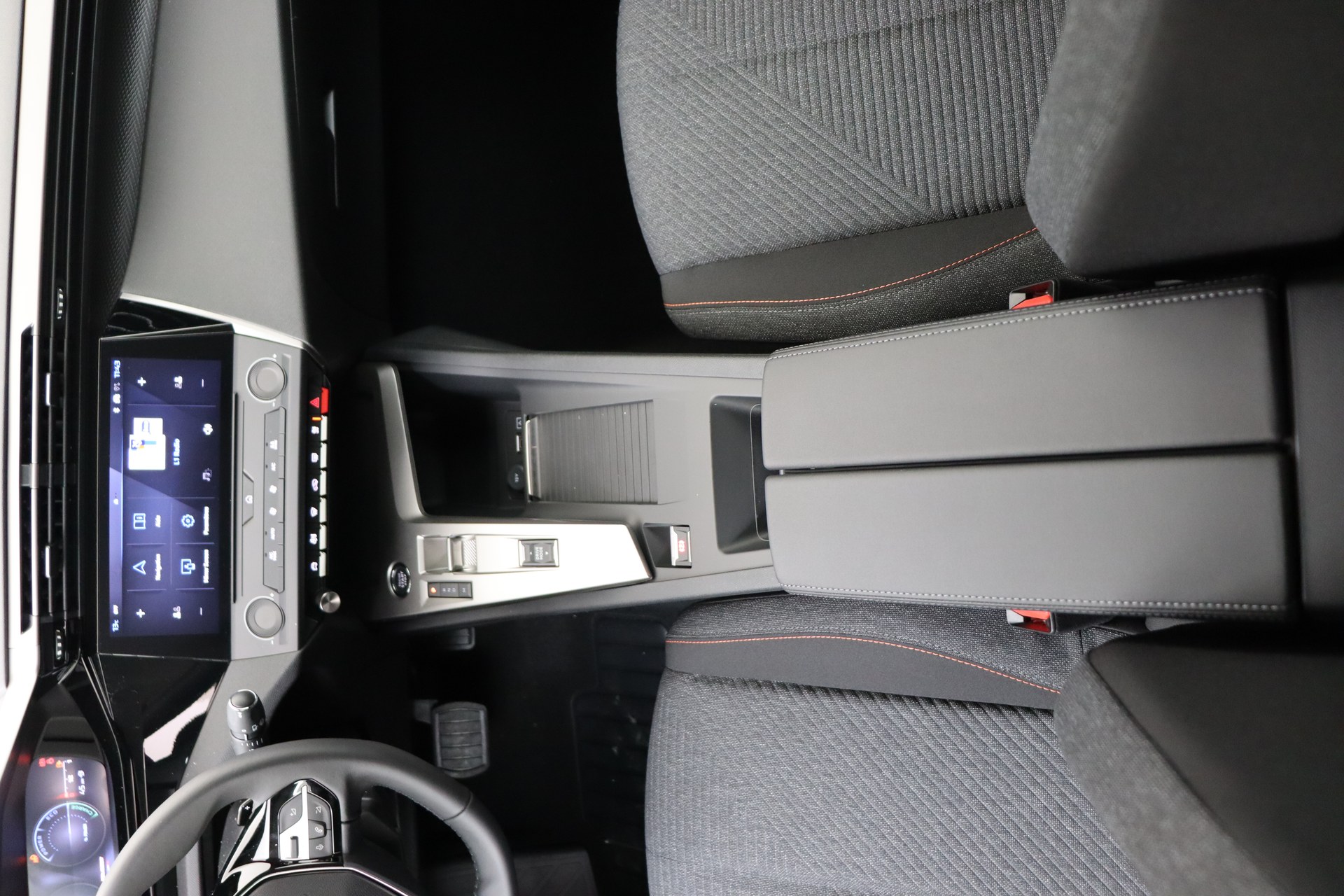 PEUGEOT 308 SW Hybrid 145 e-DCS6 Style