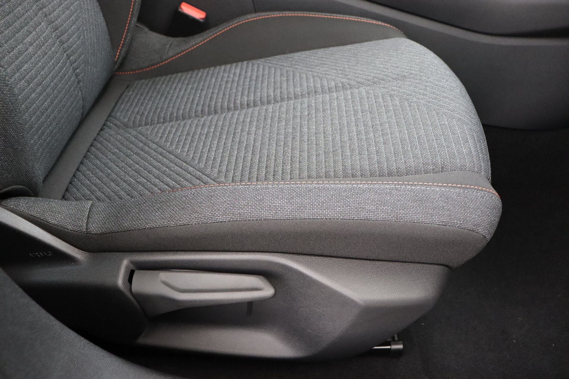 PEUGEOT 308 SW Hybrid 145 e-DCS6 Style