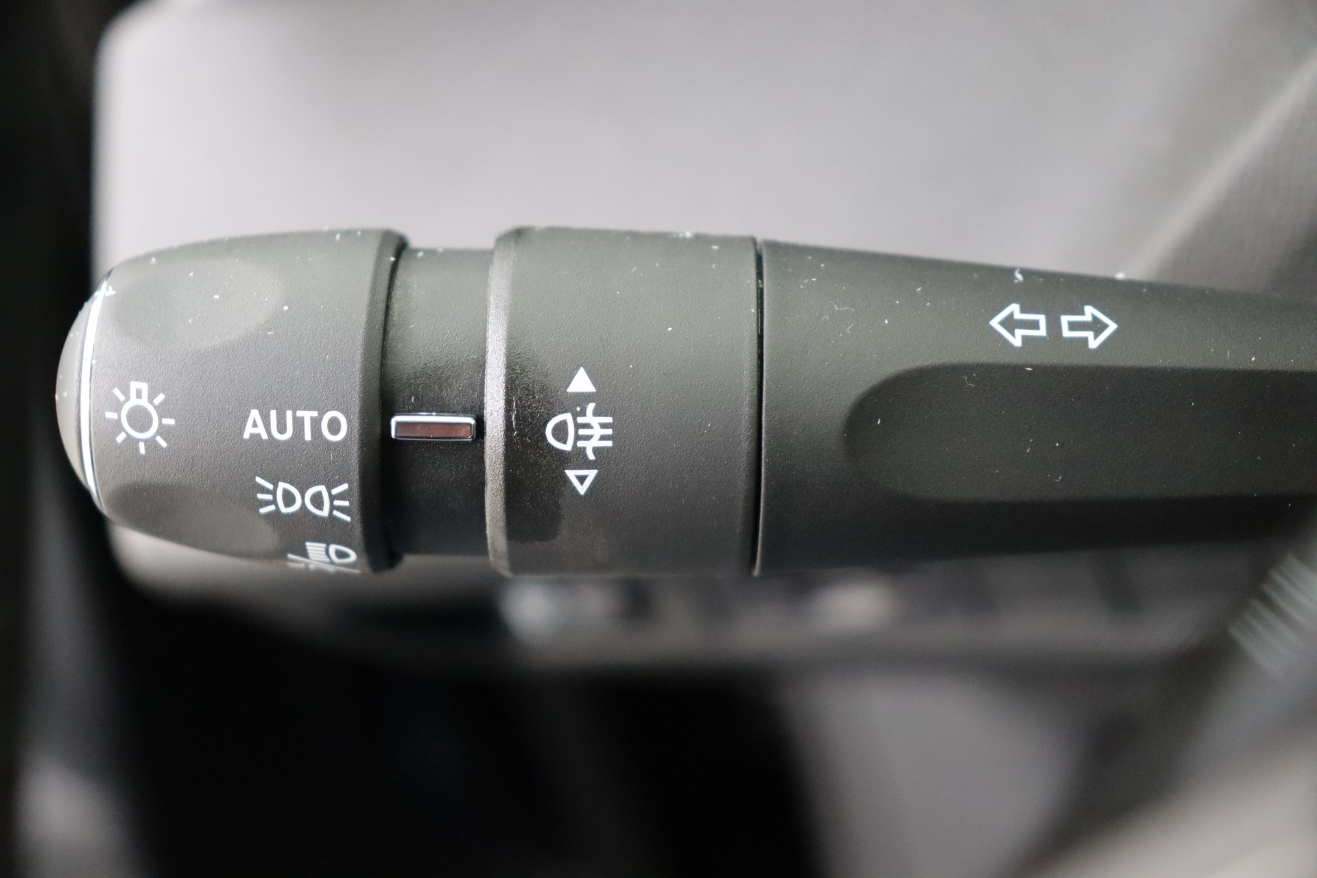 PEUGEOT 308 SW Hybrid 145 e-DCS6 Style