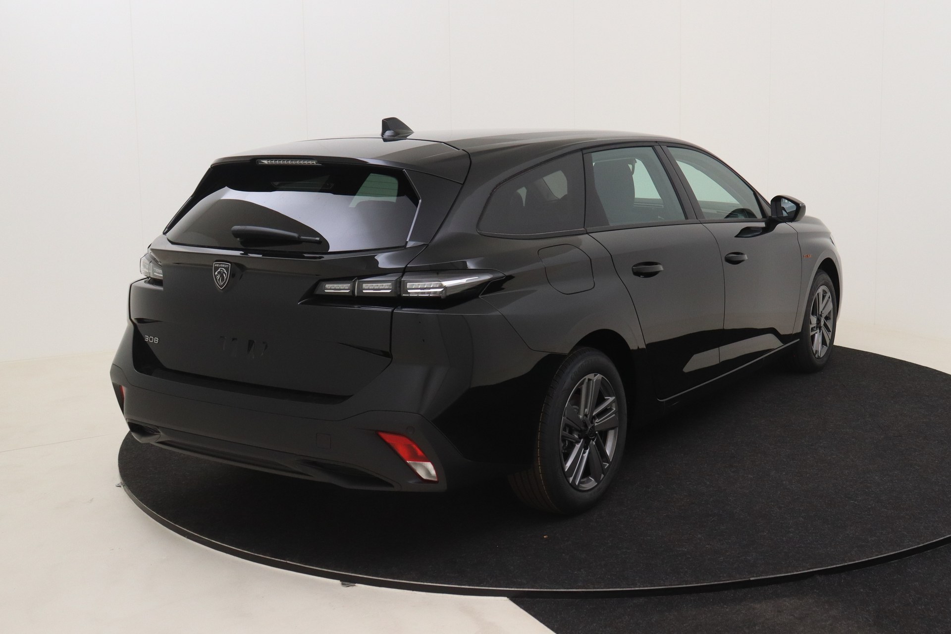 PEUGEOT 308 SW Hybrid 145 e-DCS6 Style