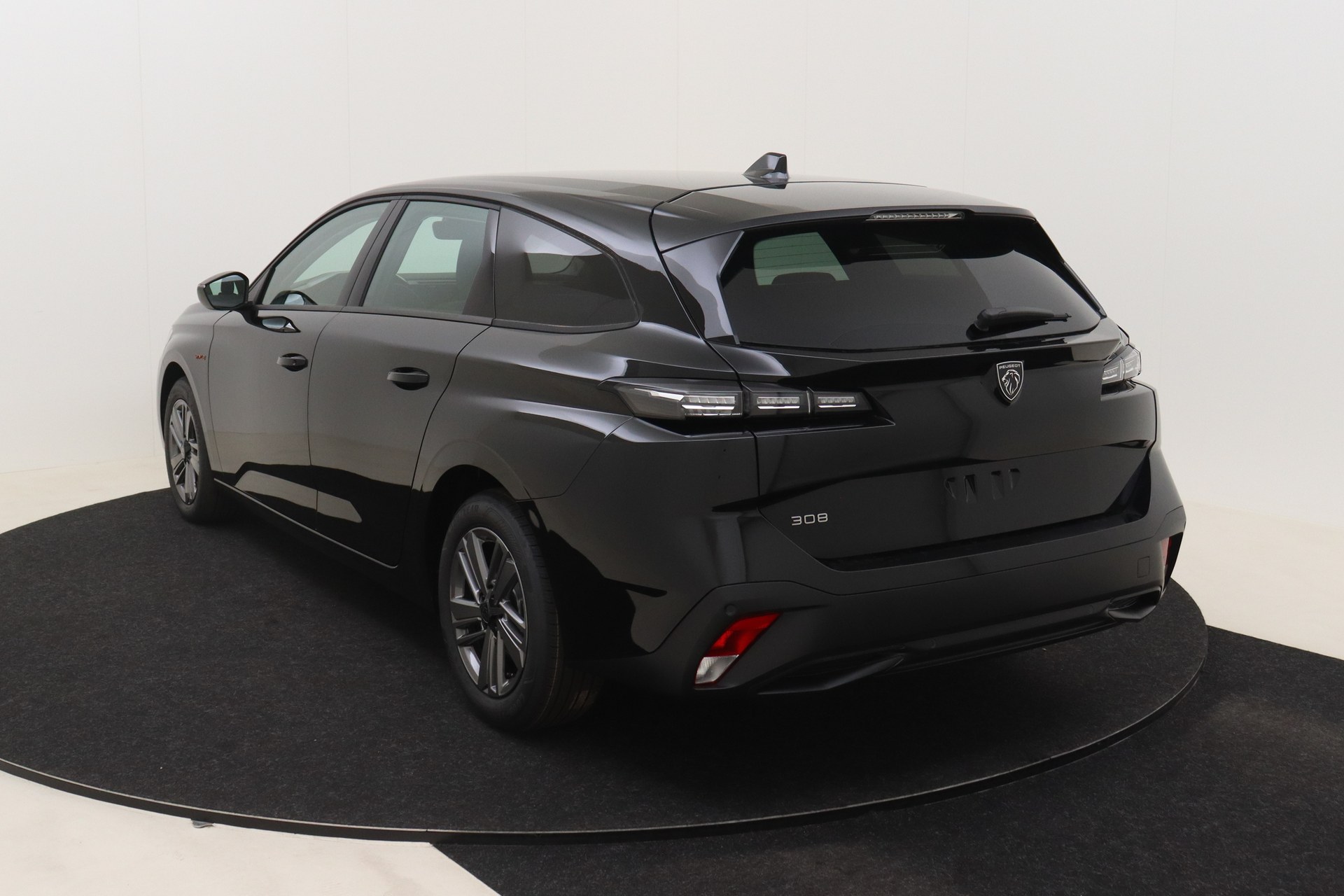PEUGEOT 308 SW Hybrid 145 e-DCS6 Style