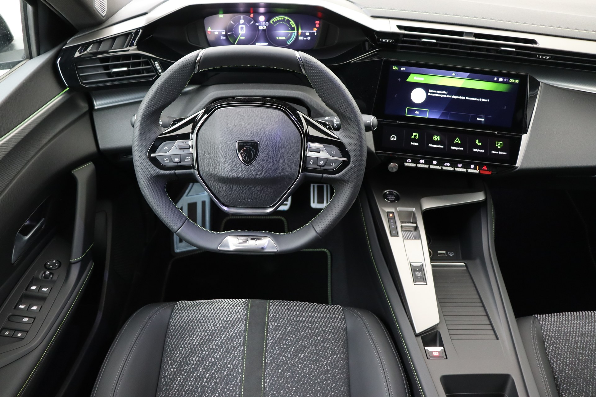 PEUGEOT 308 SW Hybrid 145 e-DCS6 GT