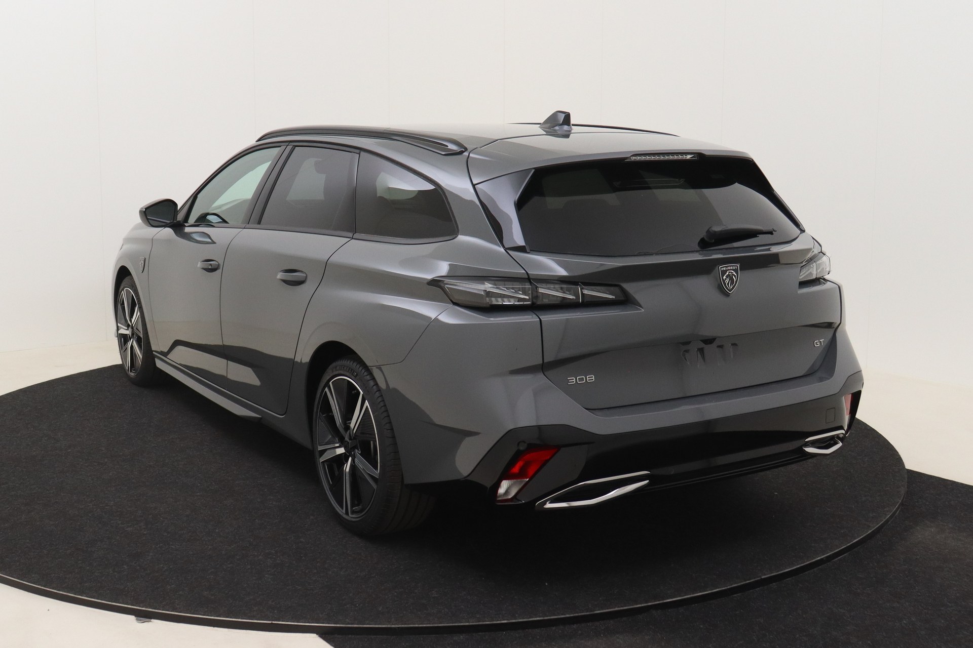 PEUGEOT 308 SW Hybrid 145 e-DCS6 GT
