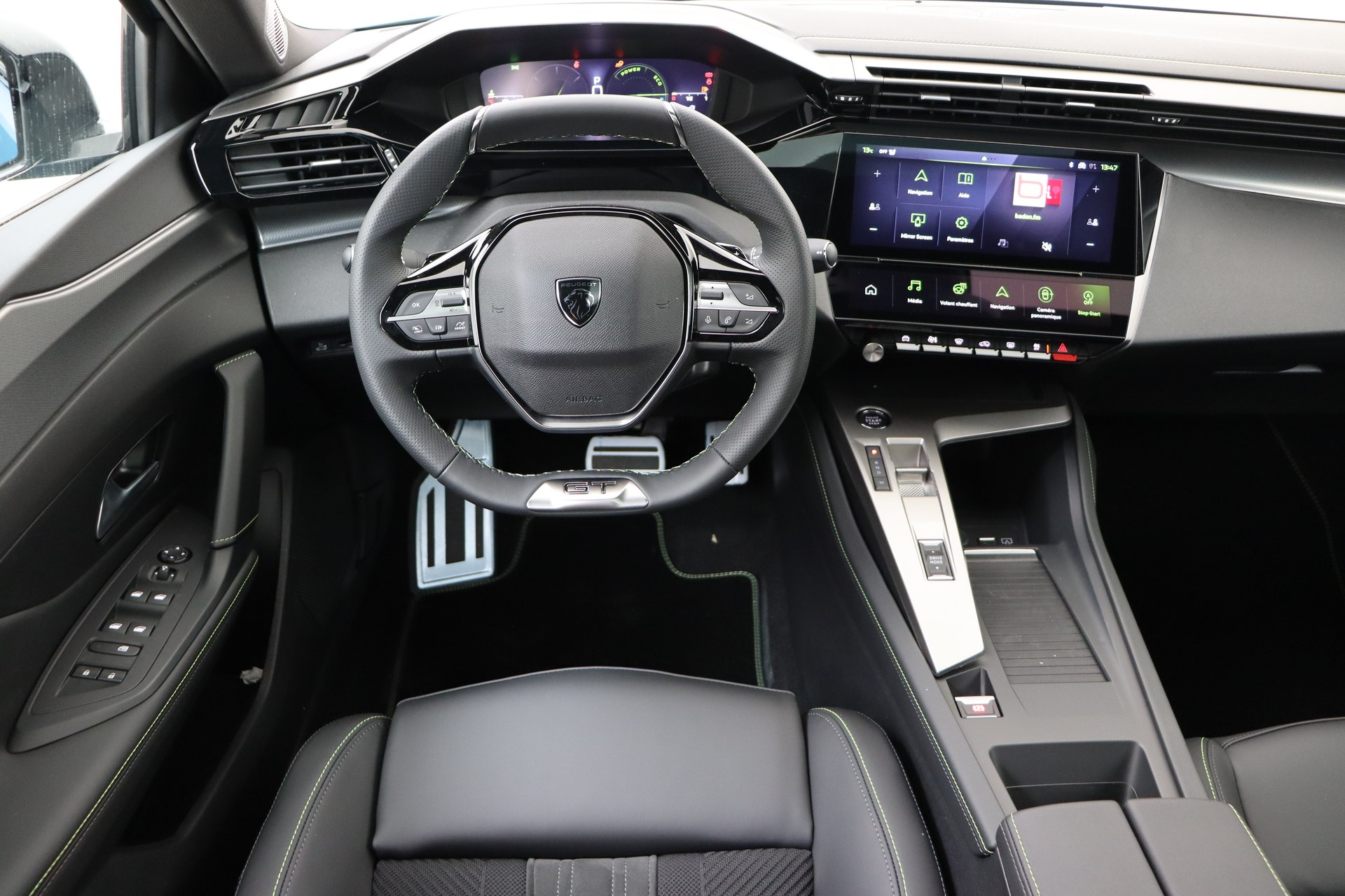 PEUGEOT 408 Hybrid 145 e-DCS6 GT