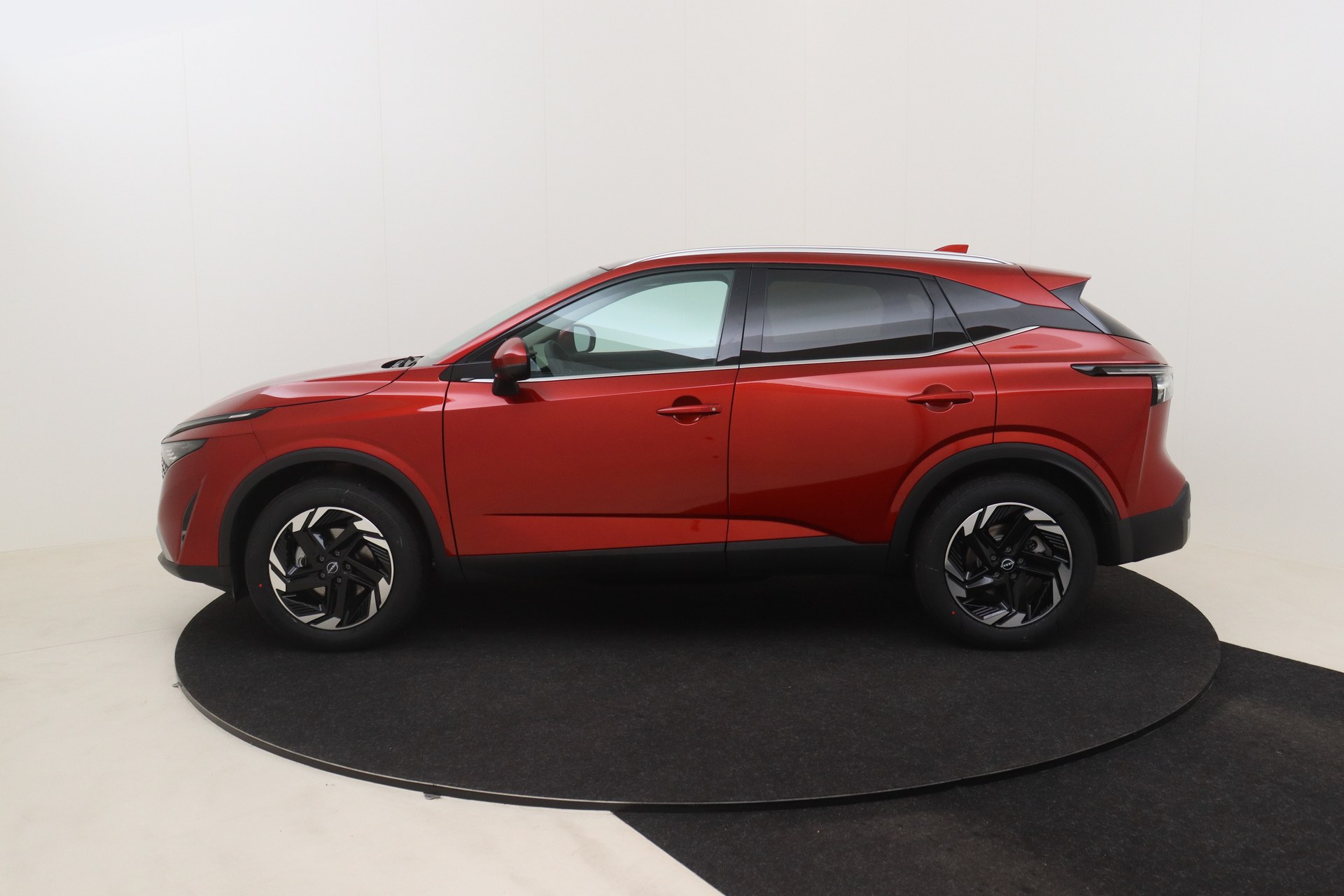 NISSAN QASHQAI 1.3 DIG-T Mild Hybrid 158ch 4WD X-TRONIC N-Connecta + Cold pack + Glassroof + Comfort Pack
