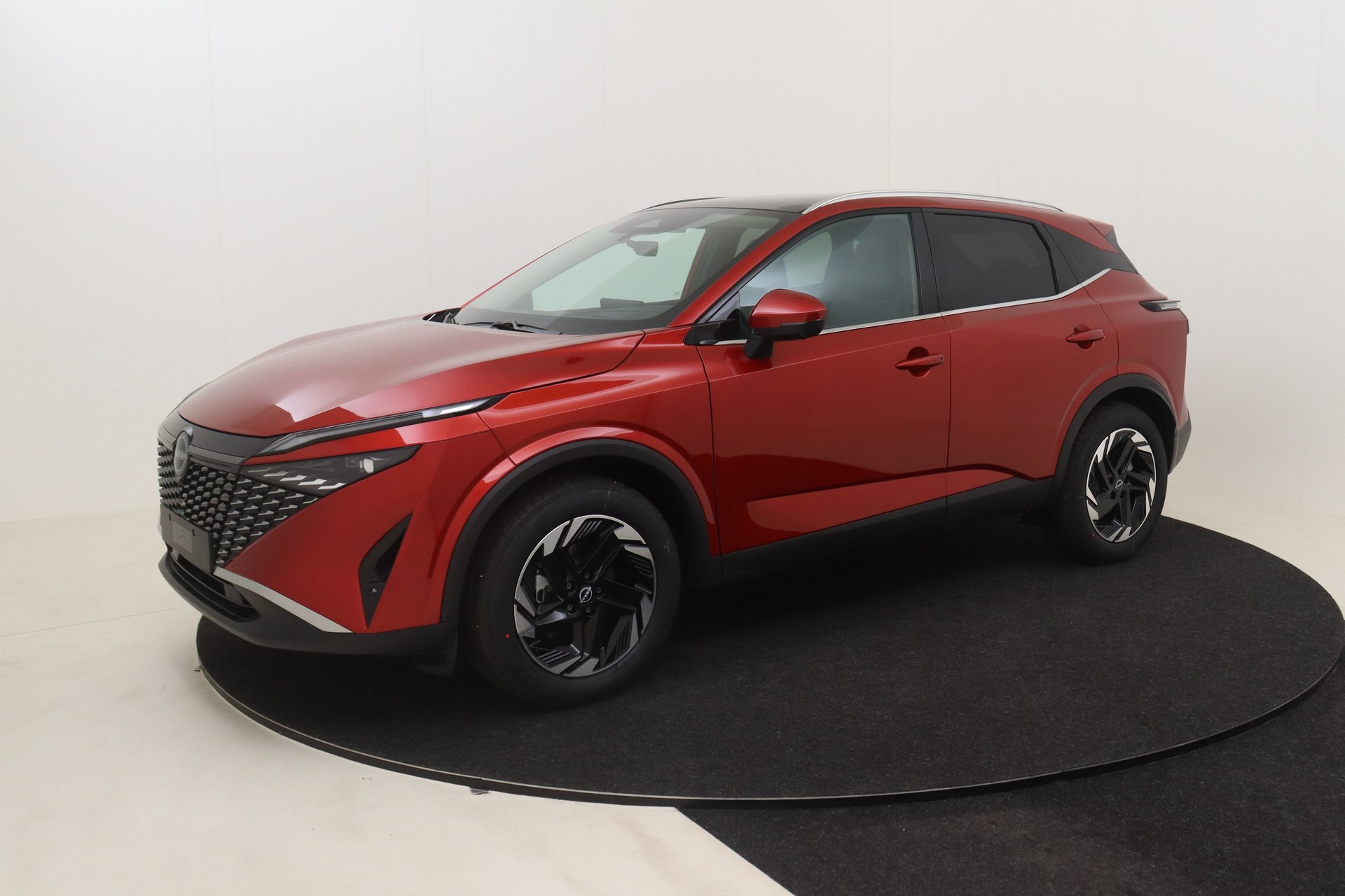 NISSAN QASHQAI 1.3 DIG-T Mild Hybrid 158ch 4WD X-TRONIC N-Connecta + Cold pack + Glassroof + Comfort Pack