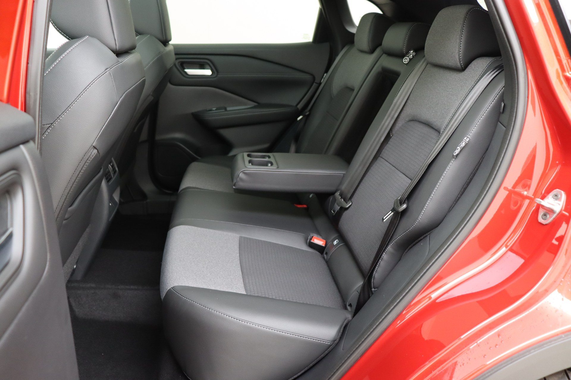 NISSAN QASHQAI 1.3 DIG-T Mild Hybrid 158ch 4WD X-TRONIC N-Connecta + Cold pack + Glassroof + Comfort Pack