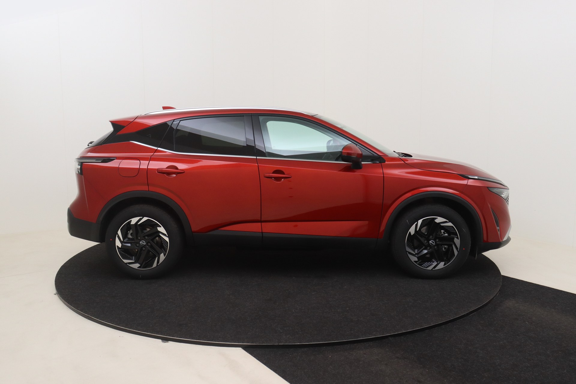 NISSAN QASHQAI 1.3 DIG-T Mild Hybrid 158ch 4WD X-TRONIC N-Connecta + Cold pack + Glassroof + Comfort Pack