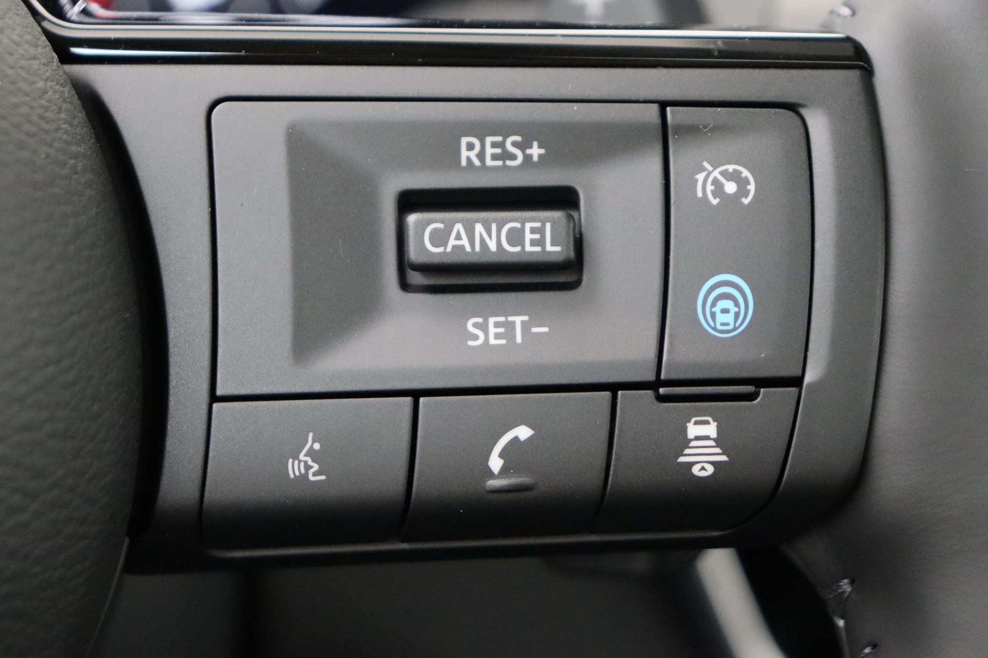 NISSAN QASHQAI 1.3 DIG-T Mild Hybrid 158ch 4WD X-TRONIC N-Connecta + Cold pack + Glassroof + Comfort Pack