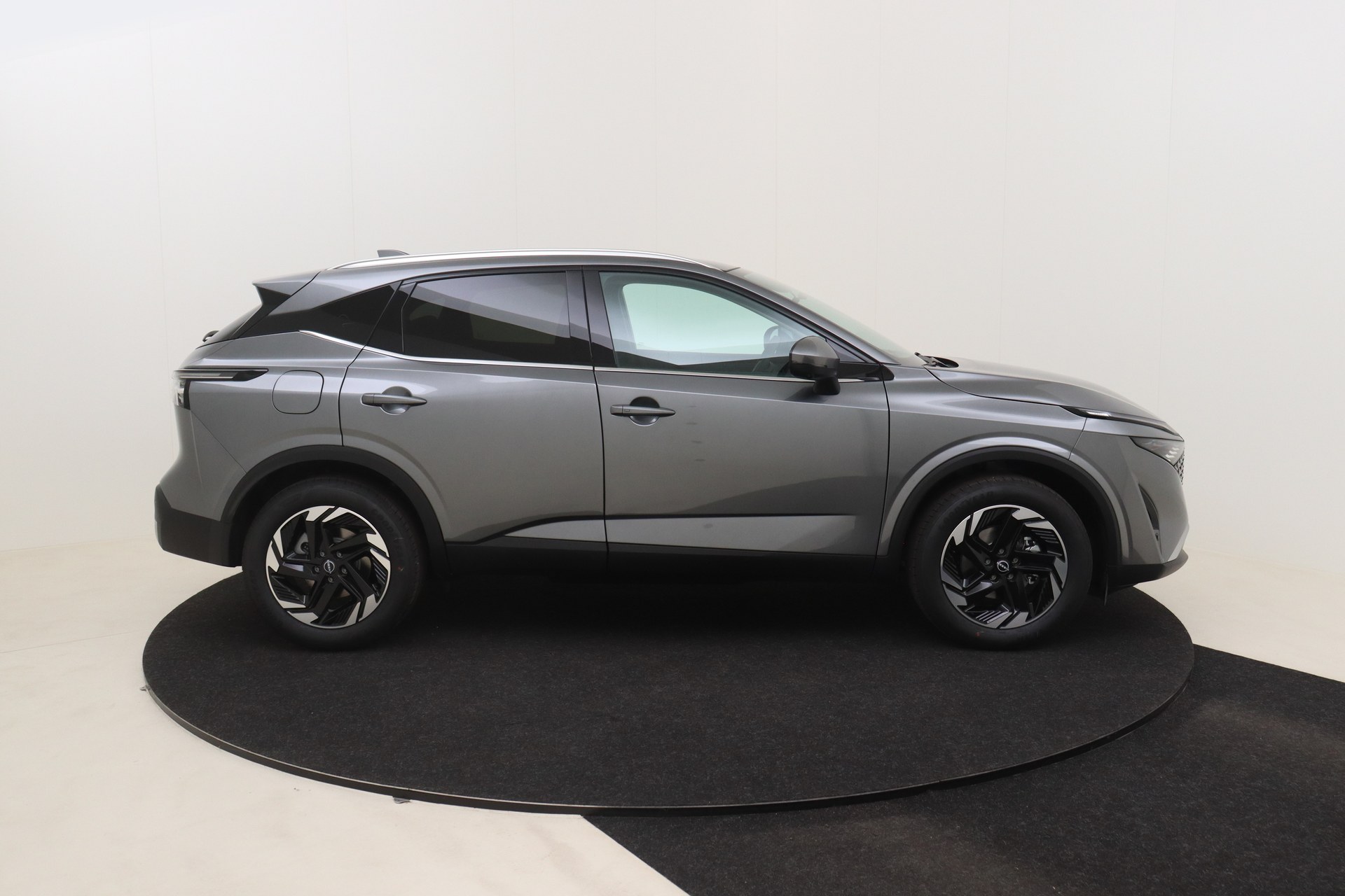 NISSAN QASHQAI 1.3 DIG-T Mild Hybrid 158ch 4WD X-TRONIC N-Connecta + Cold pack + Glassroof + Comfort Pack