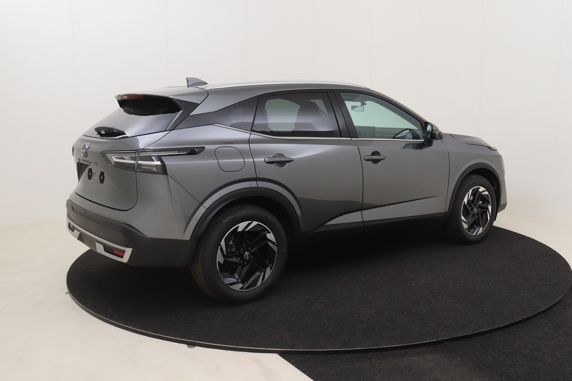 NISSAN QASHQAI 1.3 DIG-T Mild Hybrid 158ch 4WD X-TRONIC N-Connecta + Cold pack + Glassroof + Comfort Pack