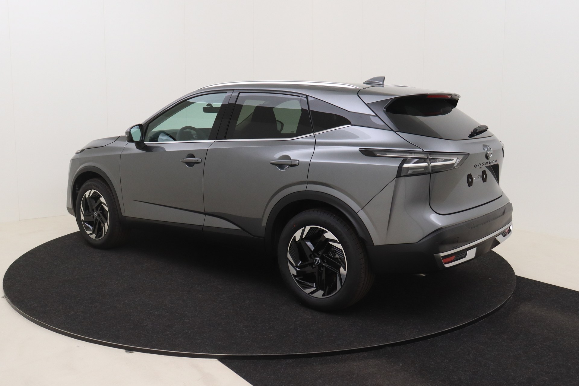 NISSAN QASHQAI 1.3 DIG-T Mild Hybrid 158ch 4WD X-TRONIC N-Connecta + Cold pack + Glassroof + Comfort Pack