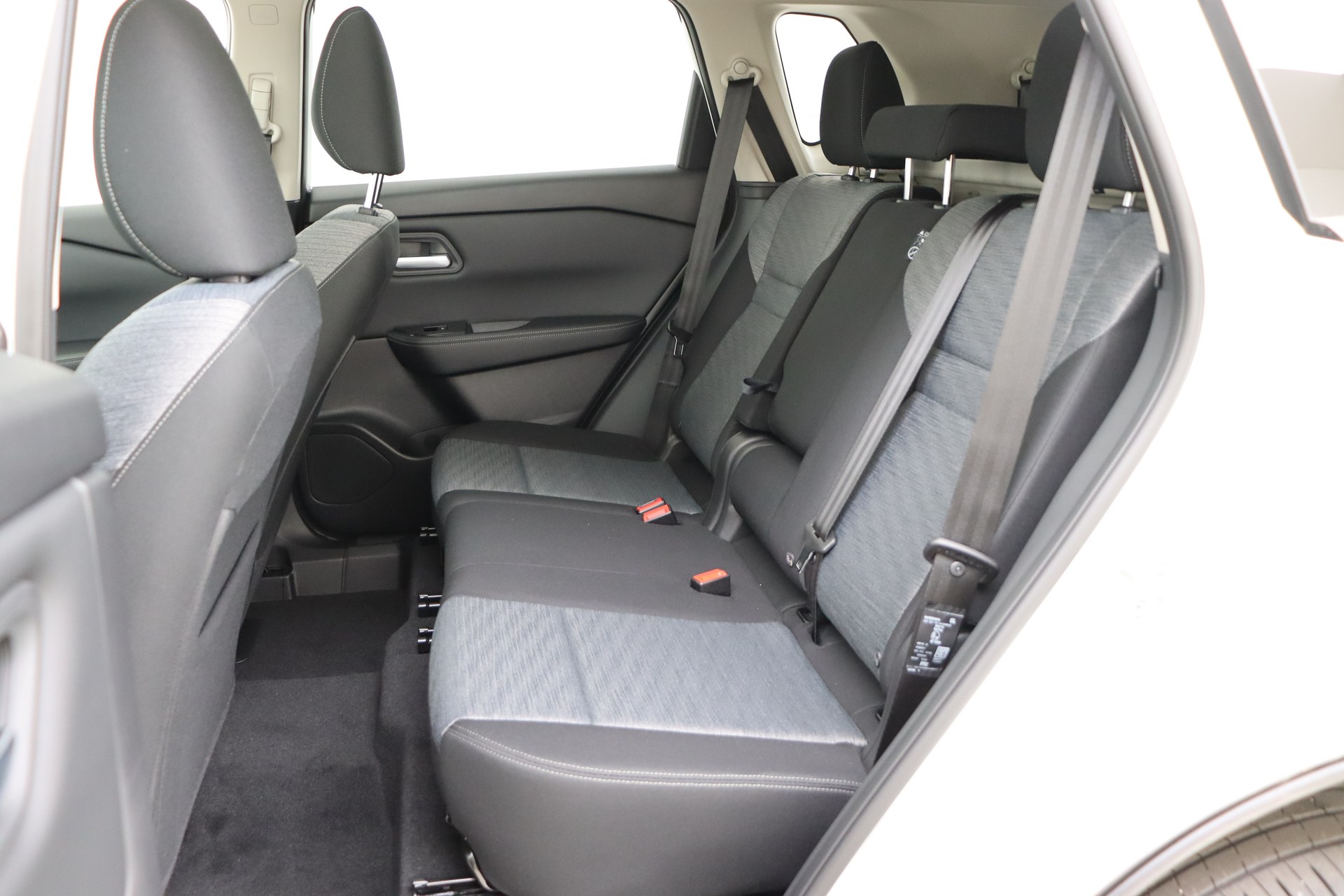NISSAN X-TRAIL e-POWER 213ch e-4ORCE Acenta + Style pack 7pl