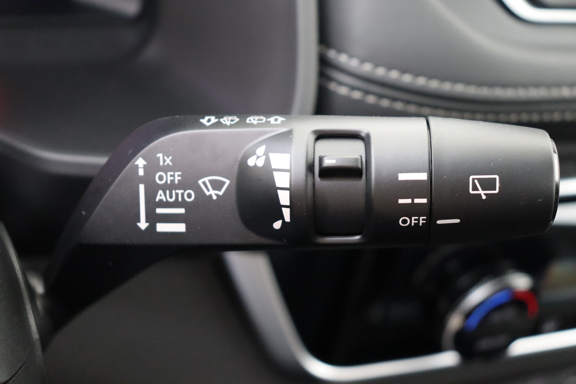NISSAN X-TRAIL e-POWER 213ch e-4ORCE Acenta + Style pack 7pl