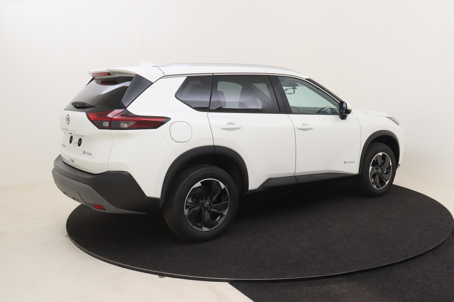 NISSAN X-TRAIL e-POWER 213ch e-4ORCE Acenta + Style pack 7pl