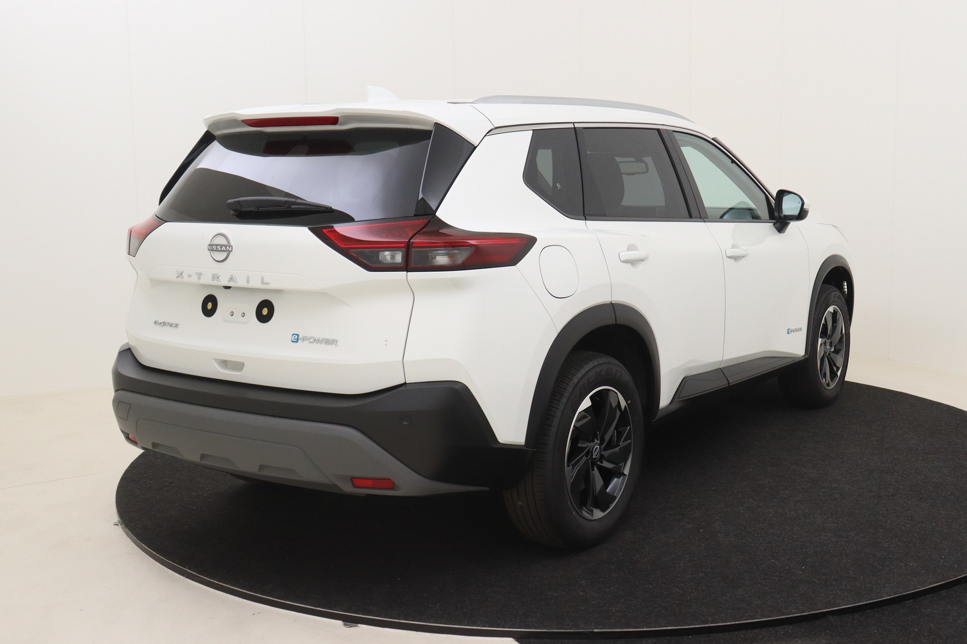 NISSAN X-TRAIL e-POWER 213ch e-4ORCE Acenta + Style pack 7pl