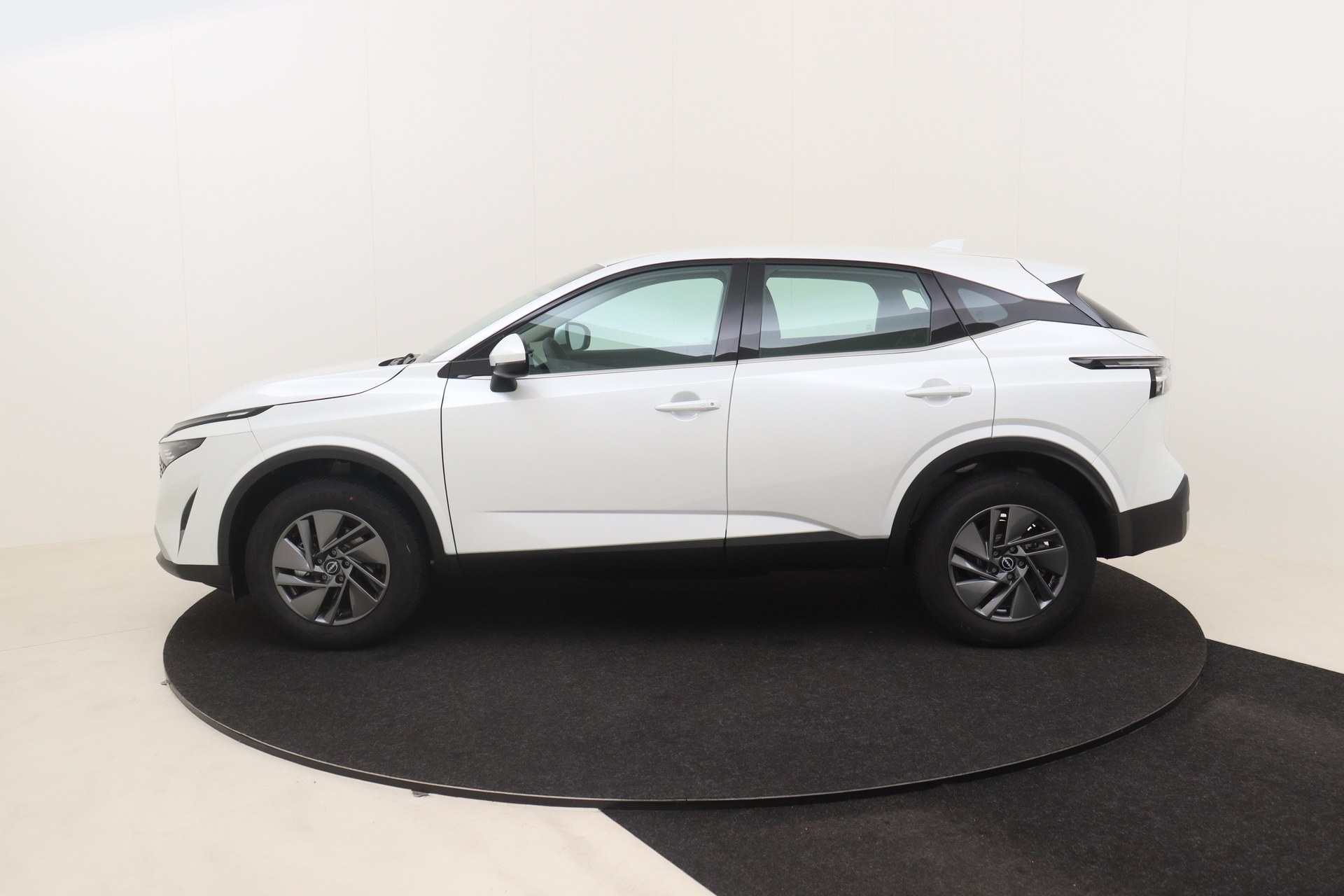 NISSAN QASHQAI 1.3 DIG-T Mild Hybrid 140ch Acenta + Cold Pack
