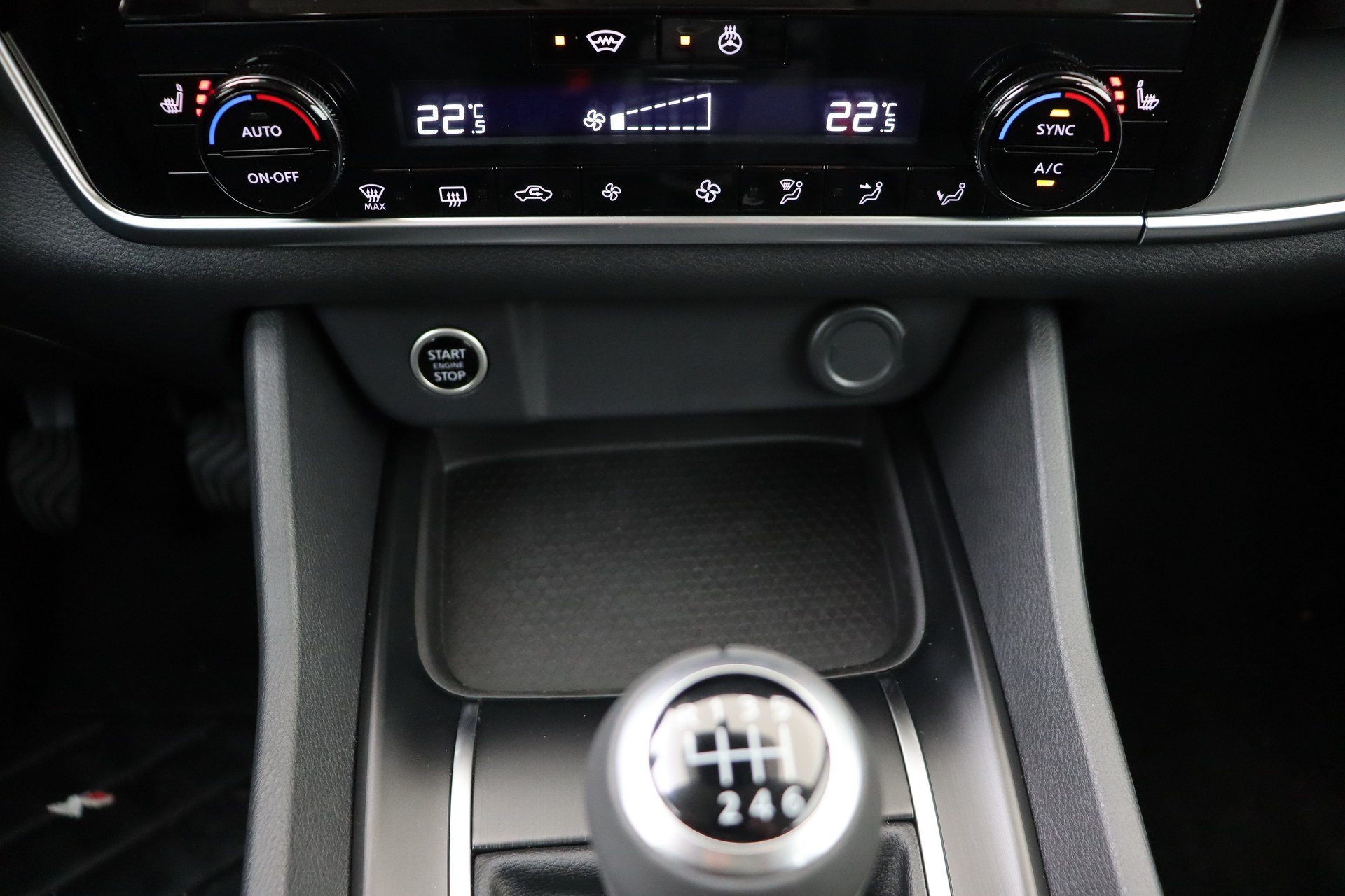 NISSAN QASHQAI 1.3 DIG-T Mild Hybrid 140ch Acenta + Cold Pack