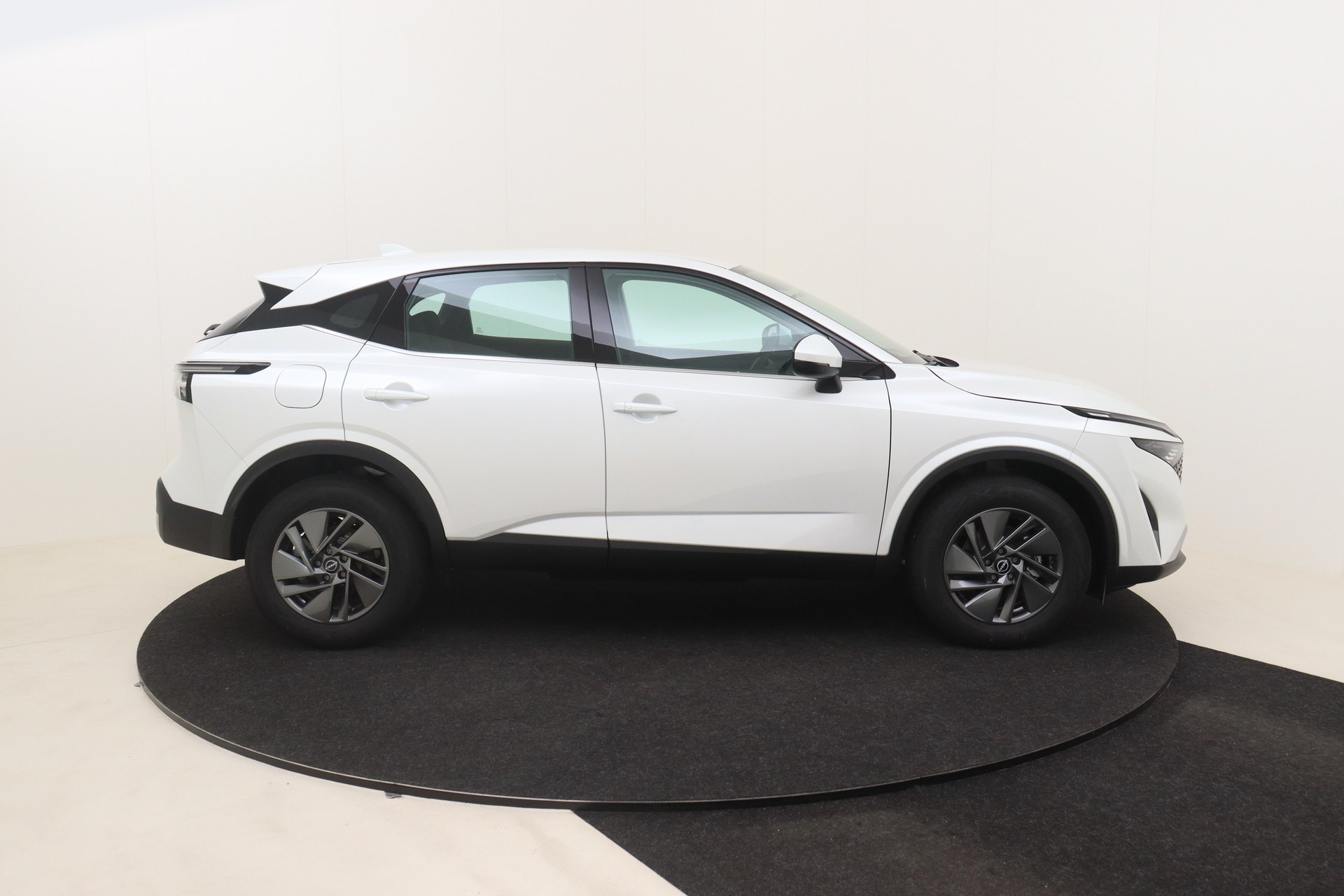 NISSAN QASHQAI 1.3 DIG-T Mild Hybrid 140ch Acenta + Cold Pack