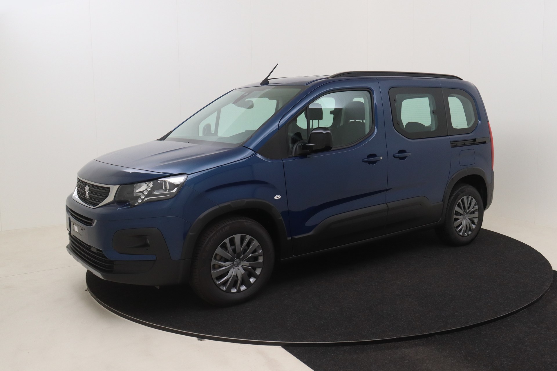 PEUGEOT e-Rifter 50 kWh 136ch Standard Allure