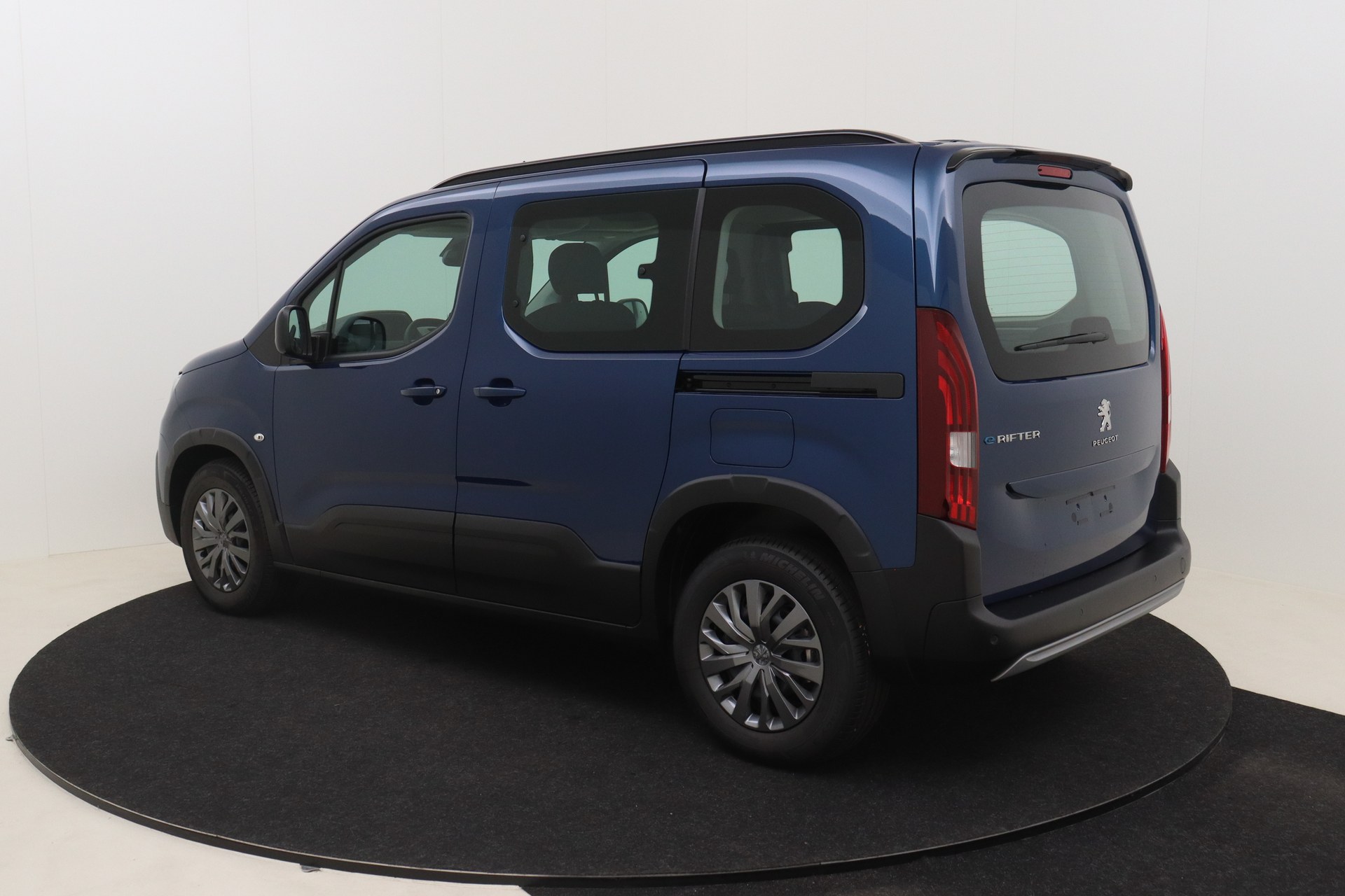 PEUGEOT e-Rifter 50 kWh 136ch Standard Allure