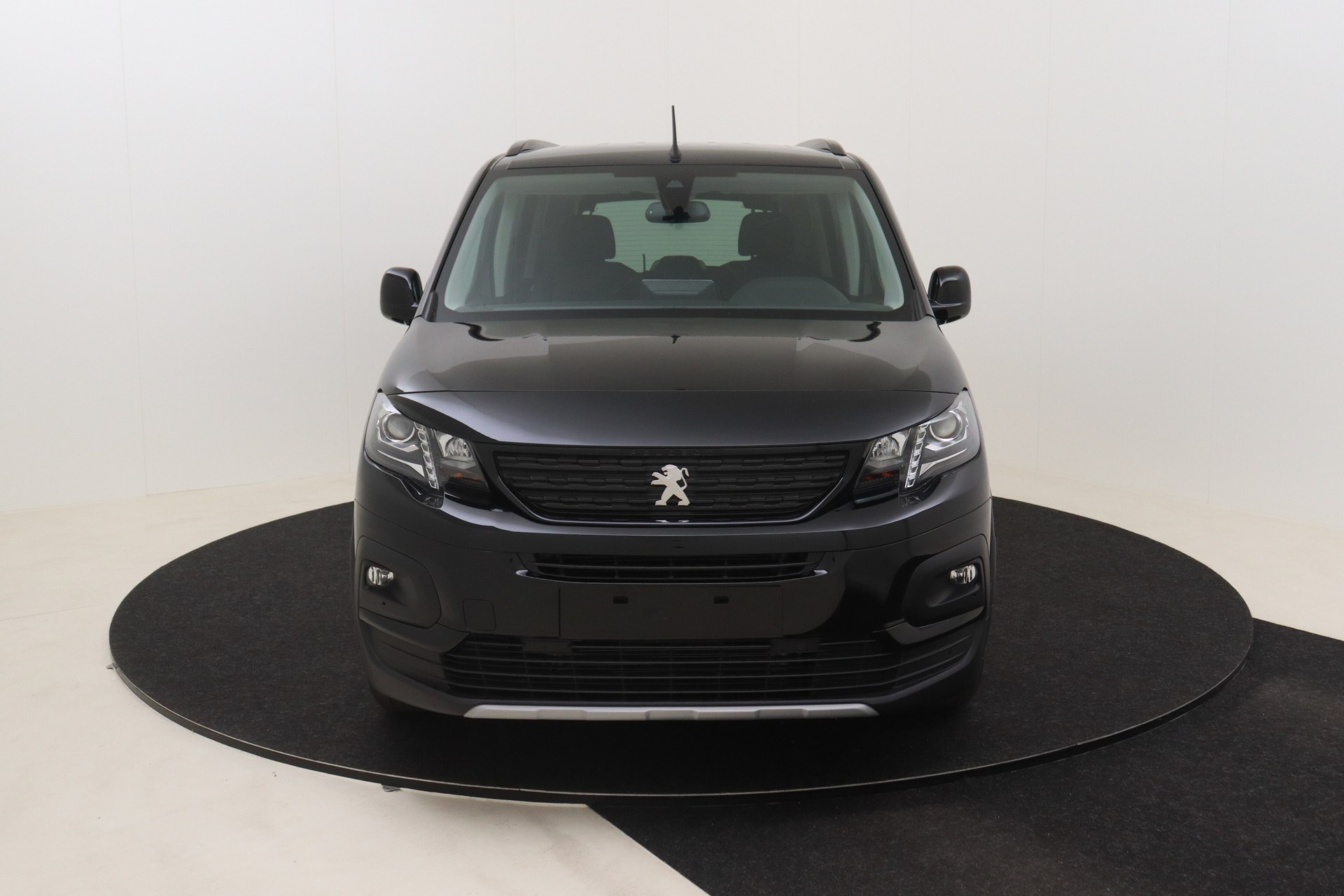 PEUGEOT e-Rifter 50 kWh 136ch Standard GT
