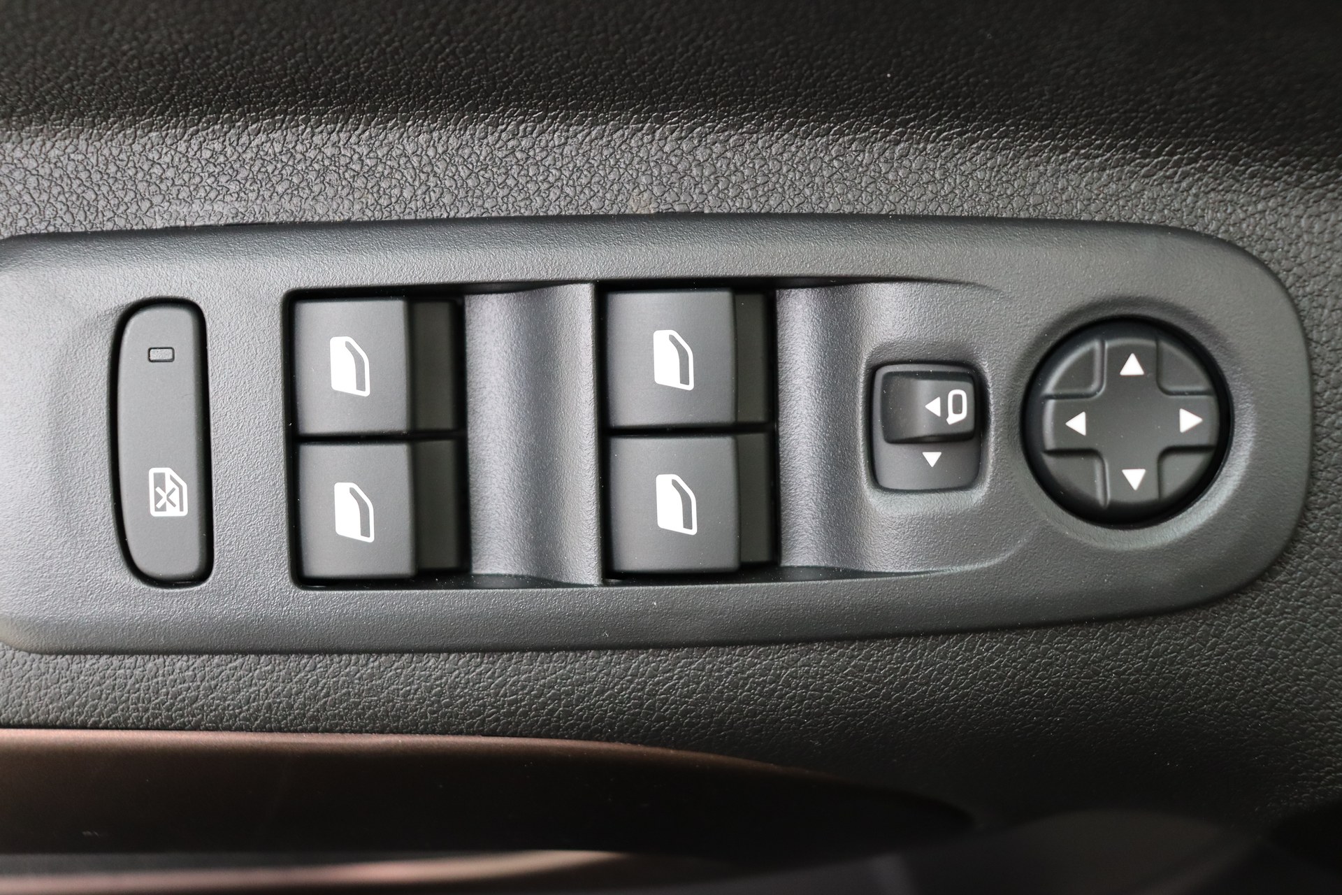 PEUGEOT e-Rifter 50 kWh 136ch Standard GT