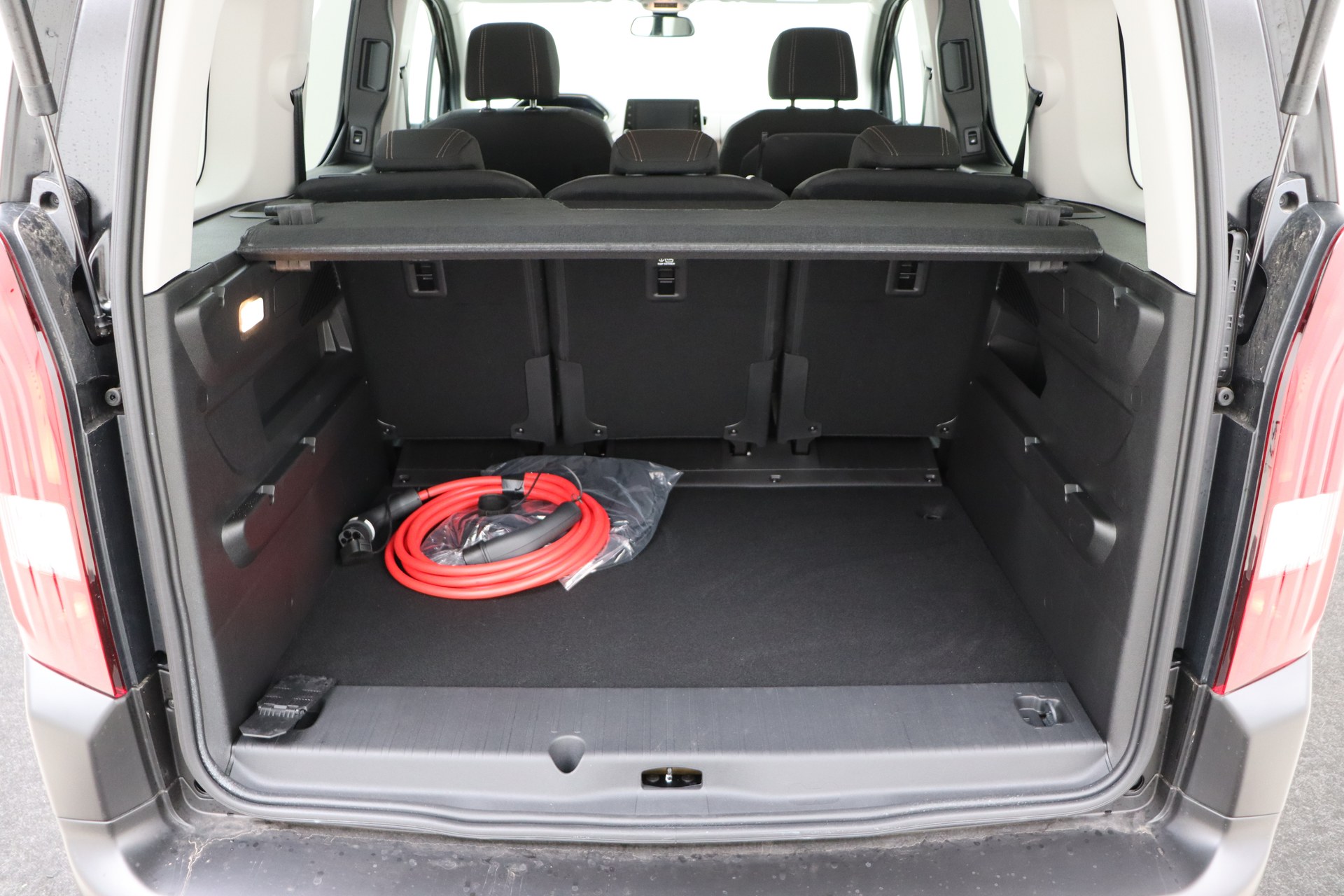 PEUGEOT e-Rifter 50 kWh 136ch Standard GT