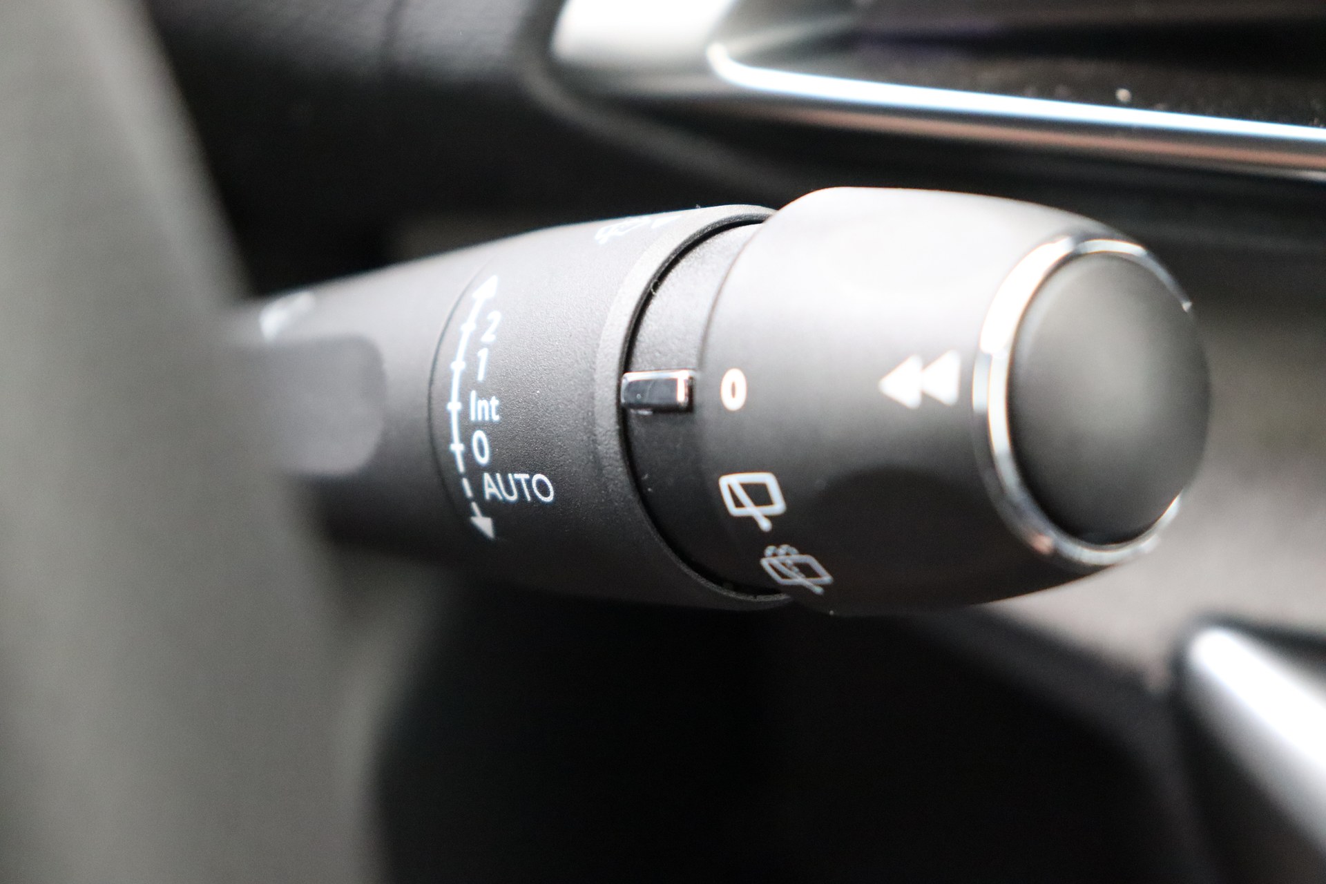 PEUGEOT 3008 Hybrid 136ch e-DSC6    GT