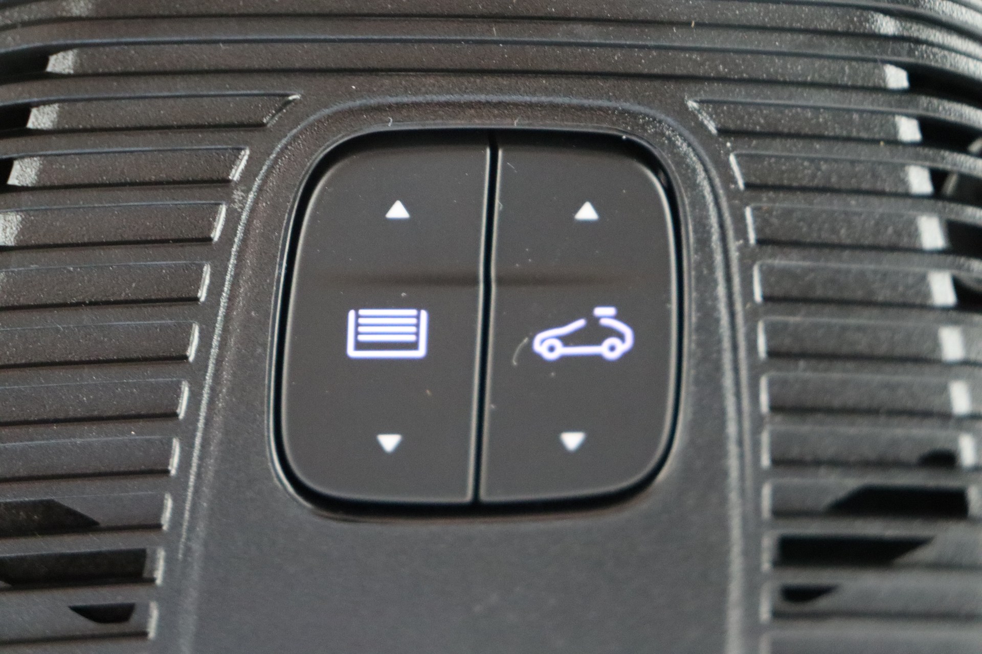 PEUGEOT 3008 Hybrid 136ch e-DSC6    GT