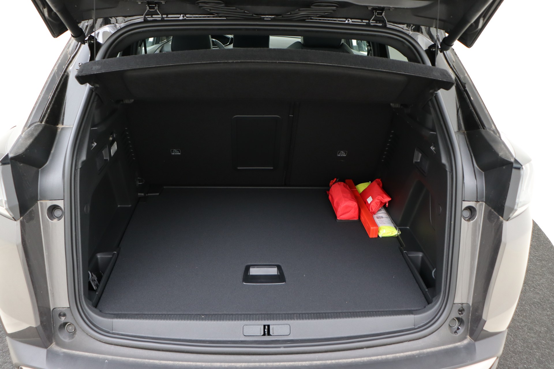 PEUGEOT 3008 Hybrid 136ch e-DSC6    GT