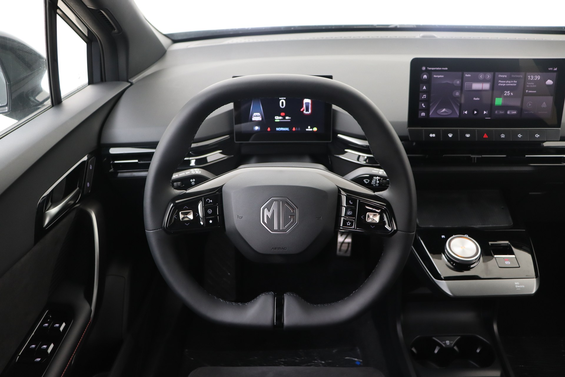 MG MG4 64 kWh X-POWER Luxury