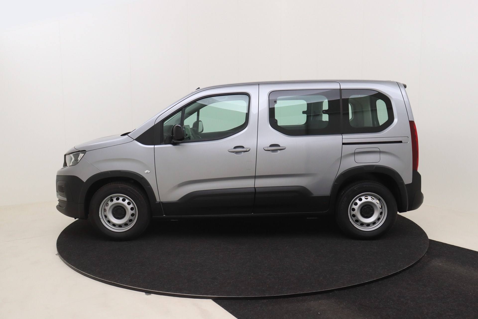 PEUGEOT e-Rifter 50 kWh 136ch Active