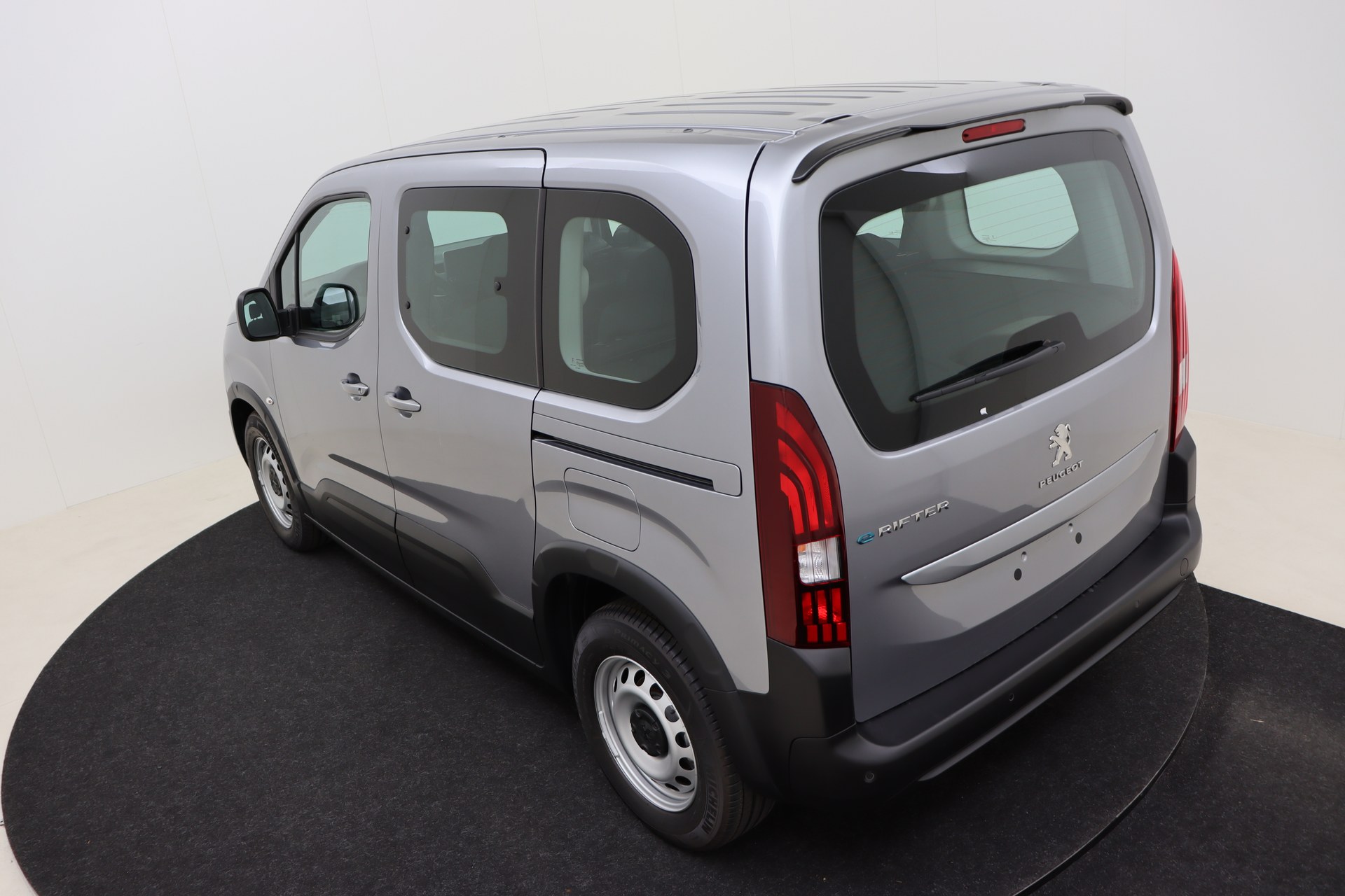 PEUGEOT e-Rifter 50 kWh 136ch Active