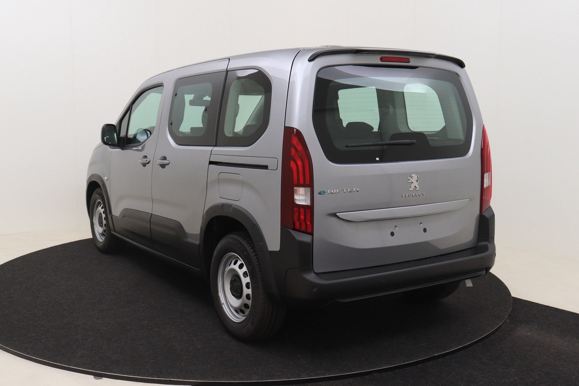 PEUGEOT e-Rifter 50 kWh 136ch Active