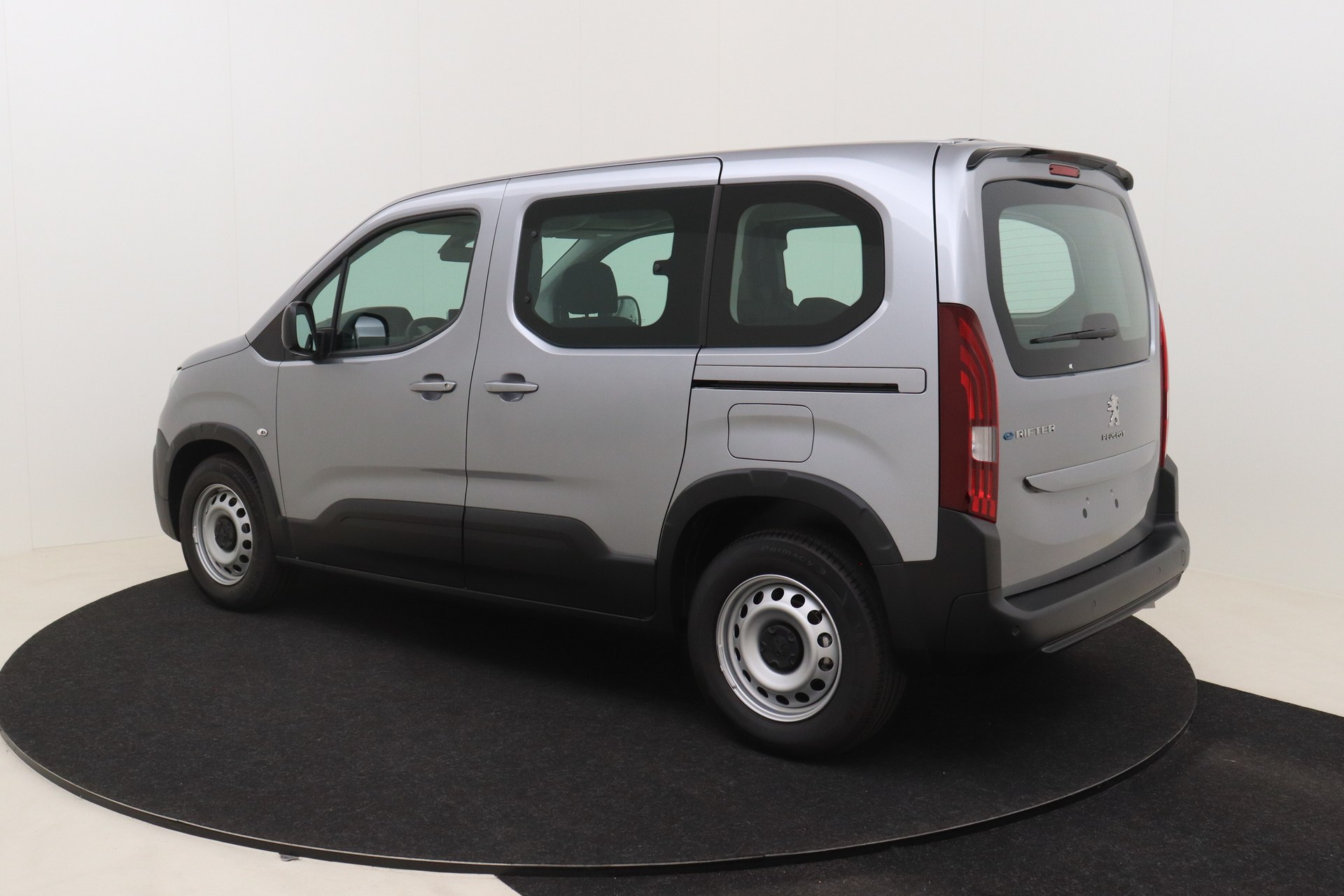 PEUGEOT e-Rifter 50 kWh 136ch Active