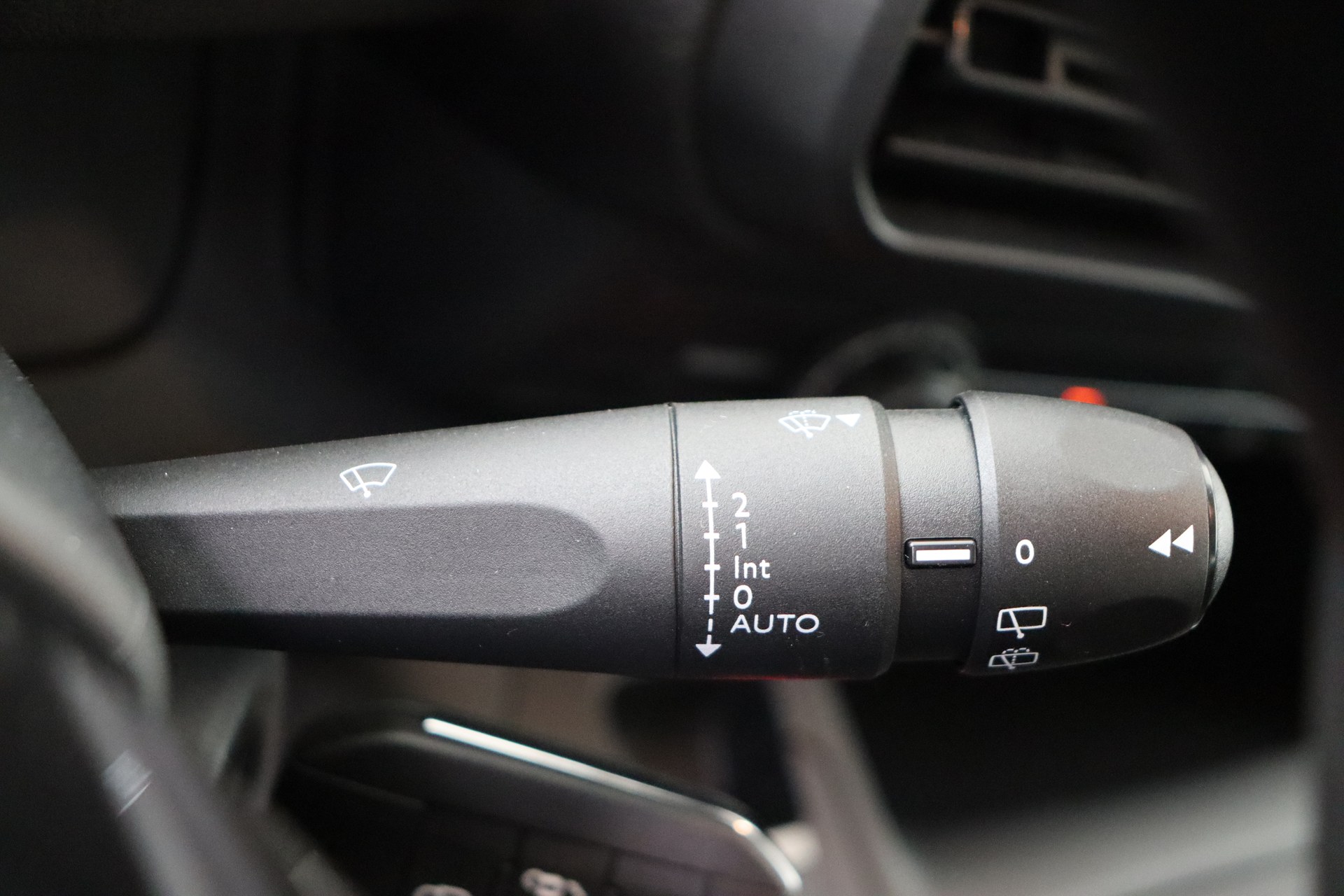 PEUGEOT e-Rifter 50 kWh 136ch Active