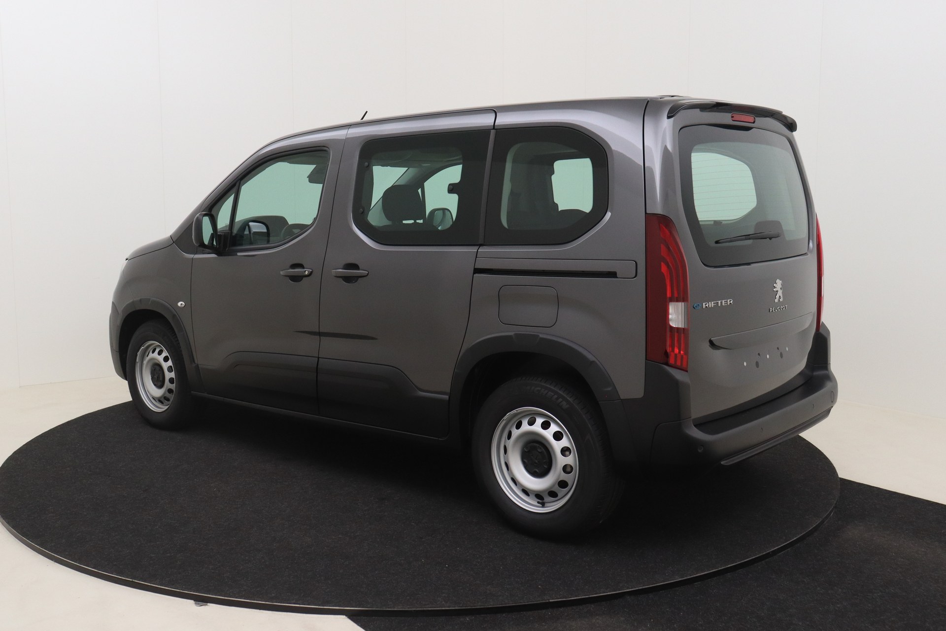 PEUGEOT e-Rifter 50 kWh 136ch Active