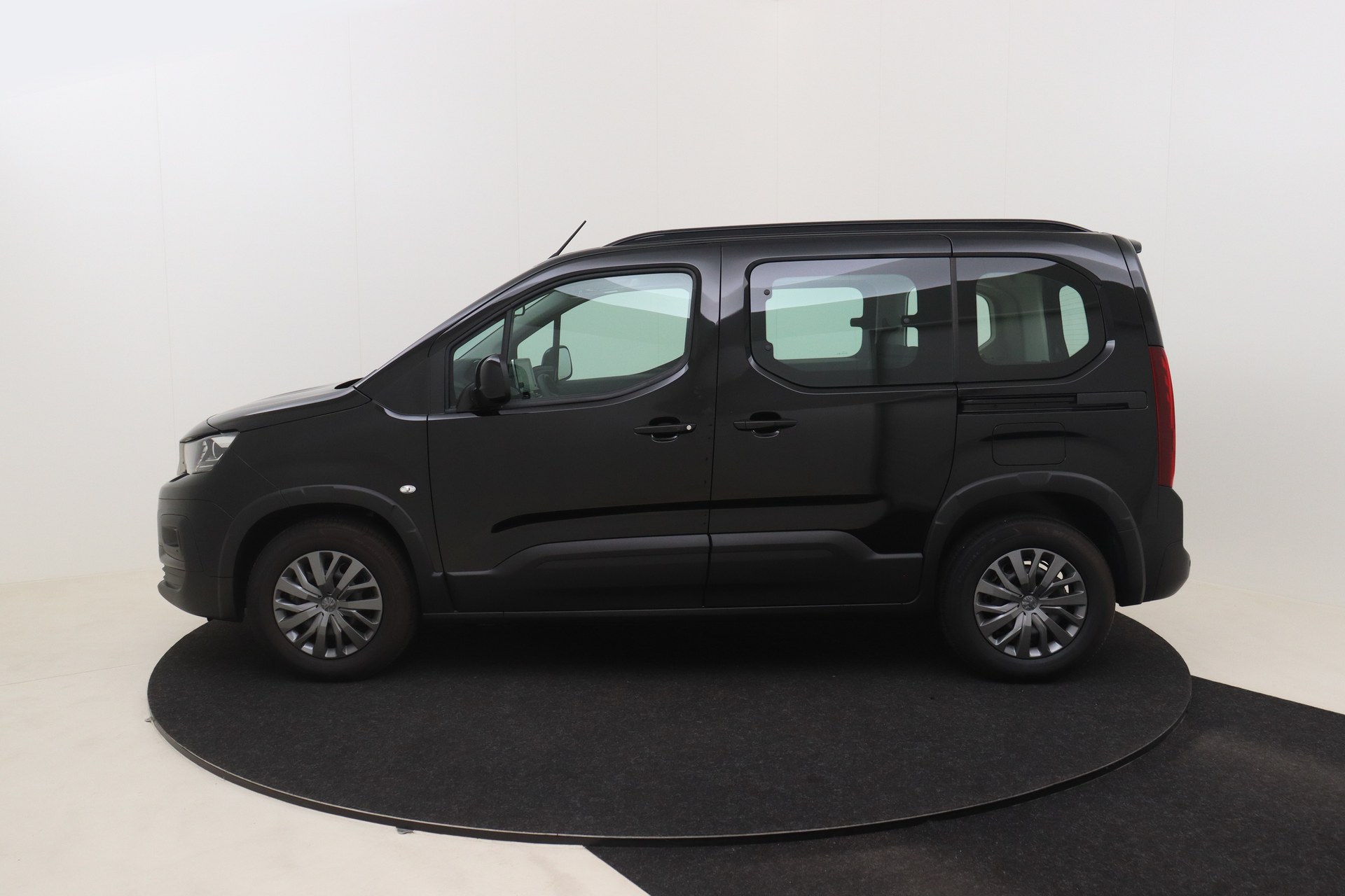PEUGEOT e-Rifter 50 kWh 136ch Allure