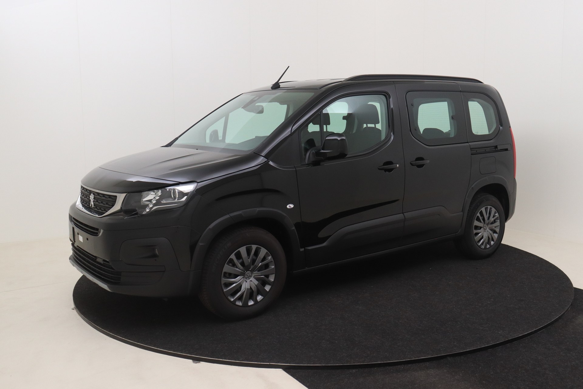 PEUGEOT e-Rifter 50 kWh 136ch Allure