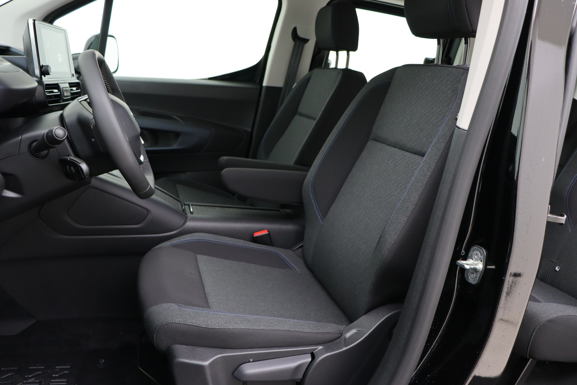 PEUGEOT e-Rifter 50 kWh 136ch Allure