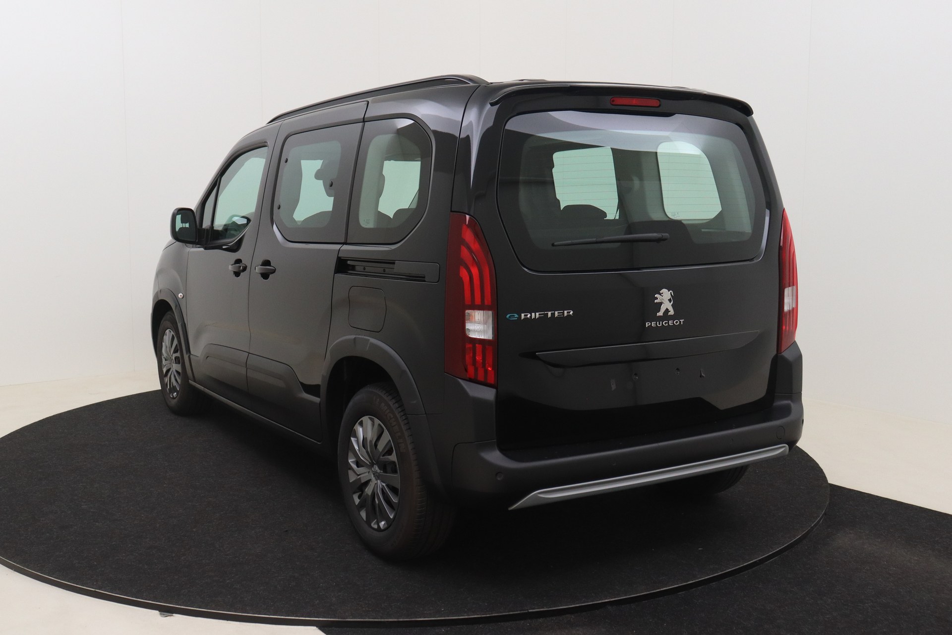 PEUGEOT e-Rifter 50 kWh 136ch Allure