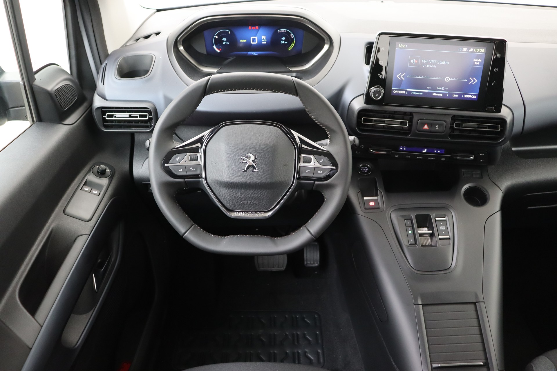 PEUGEOT e-Rifter 50 kWh 136ch Allure