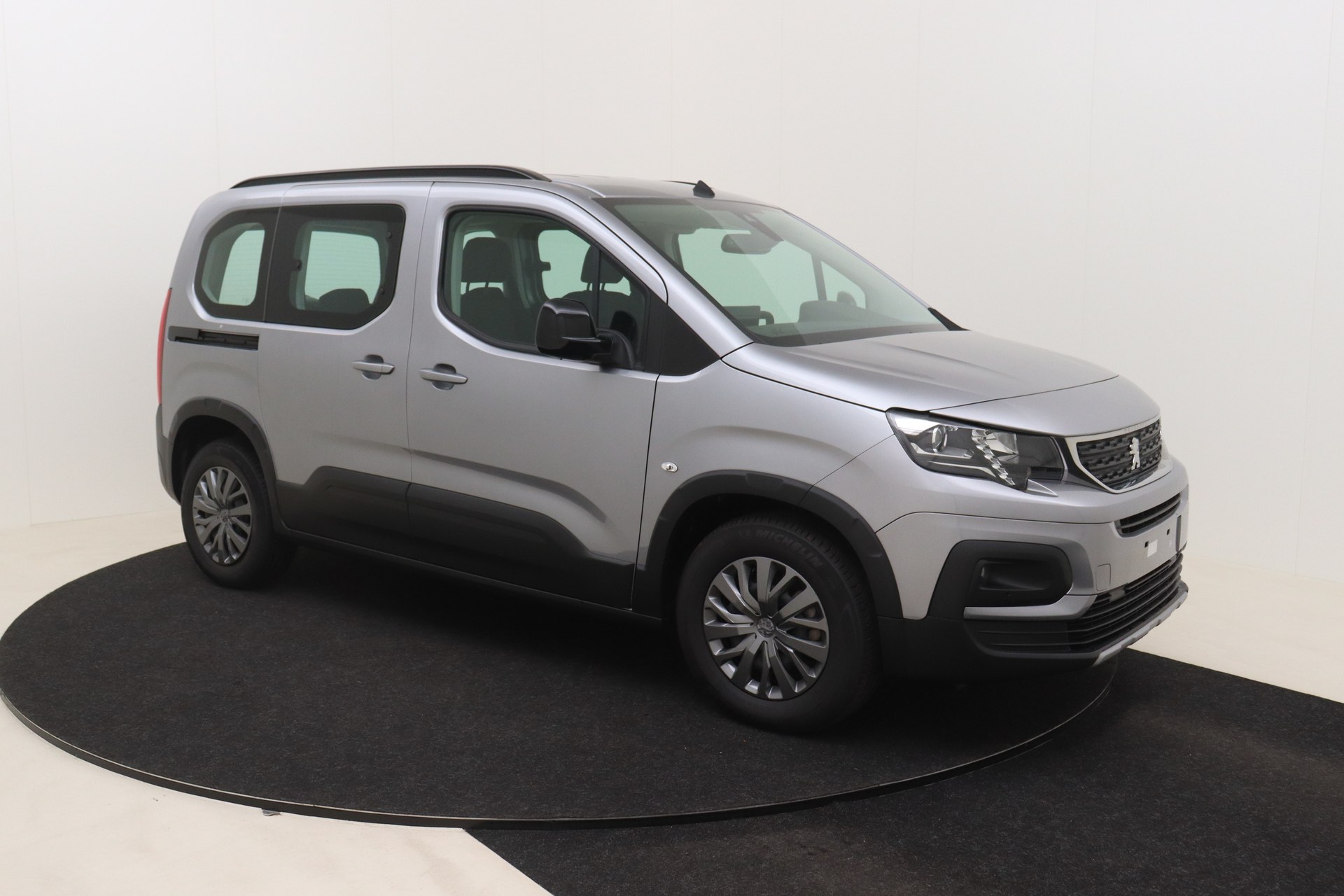 PEUGEOT e-Rifter 50 kWh 136ch Allure
