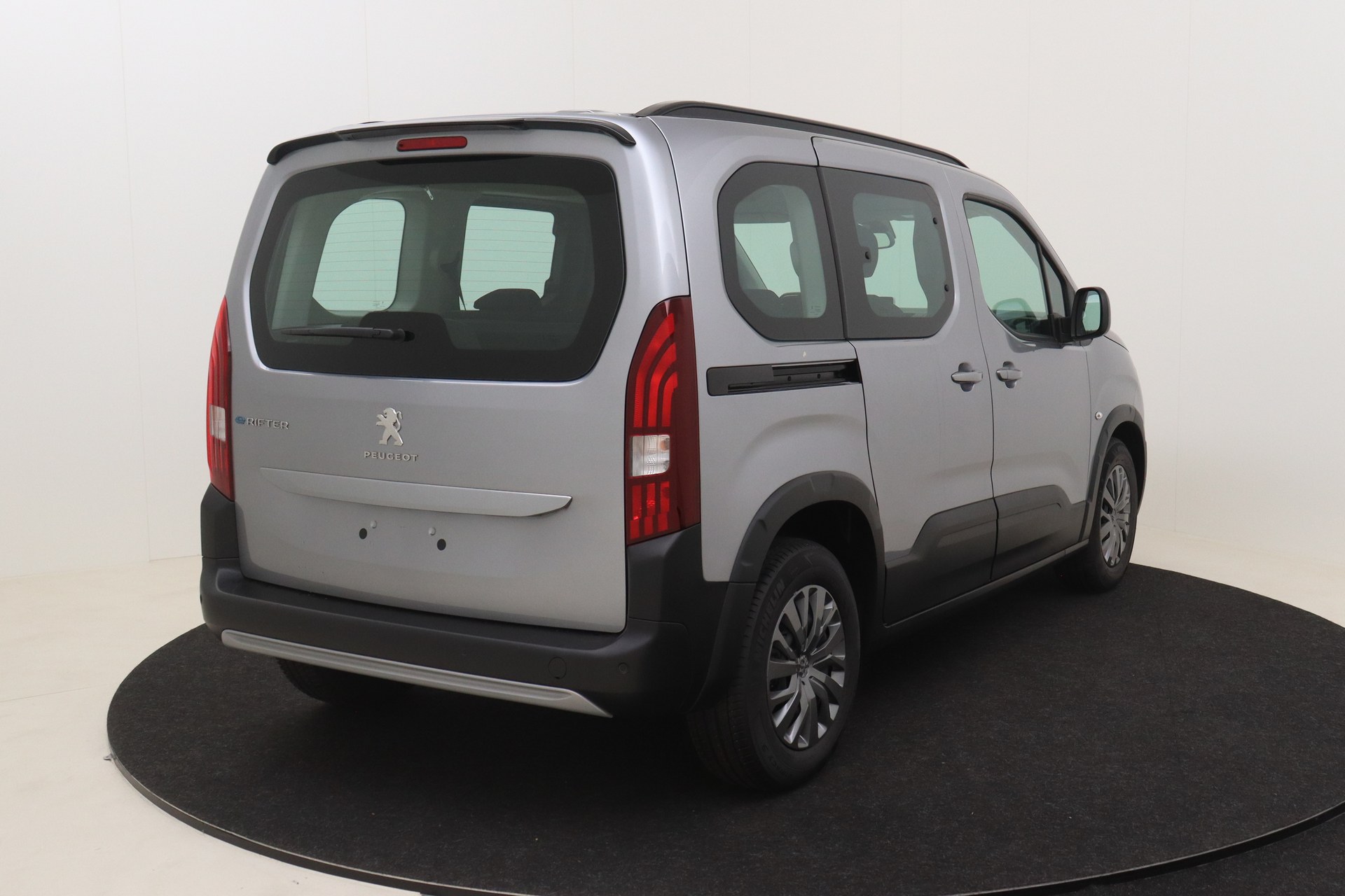 PEUGEOT e-Rifter 50 kWh 136ch Allure