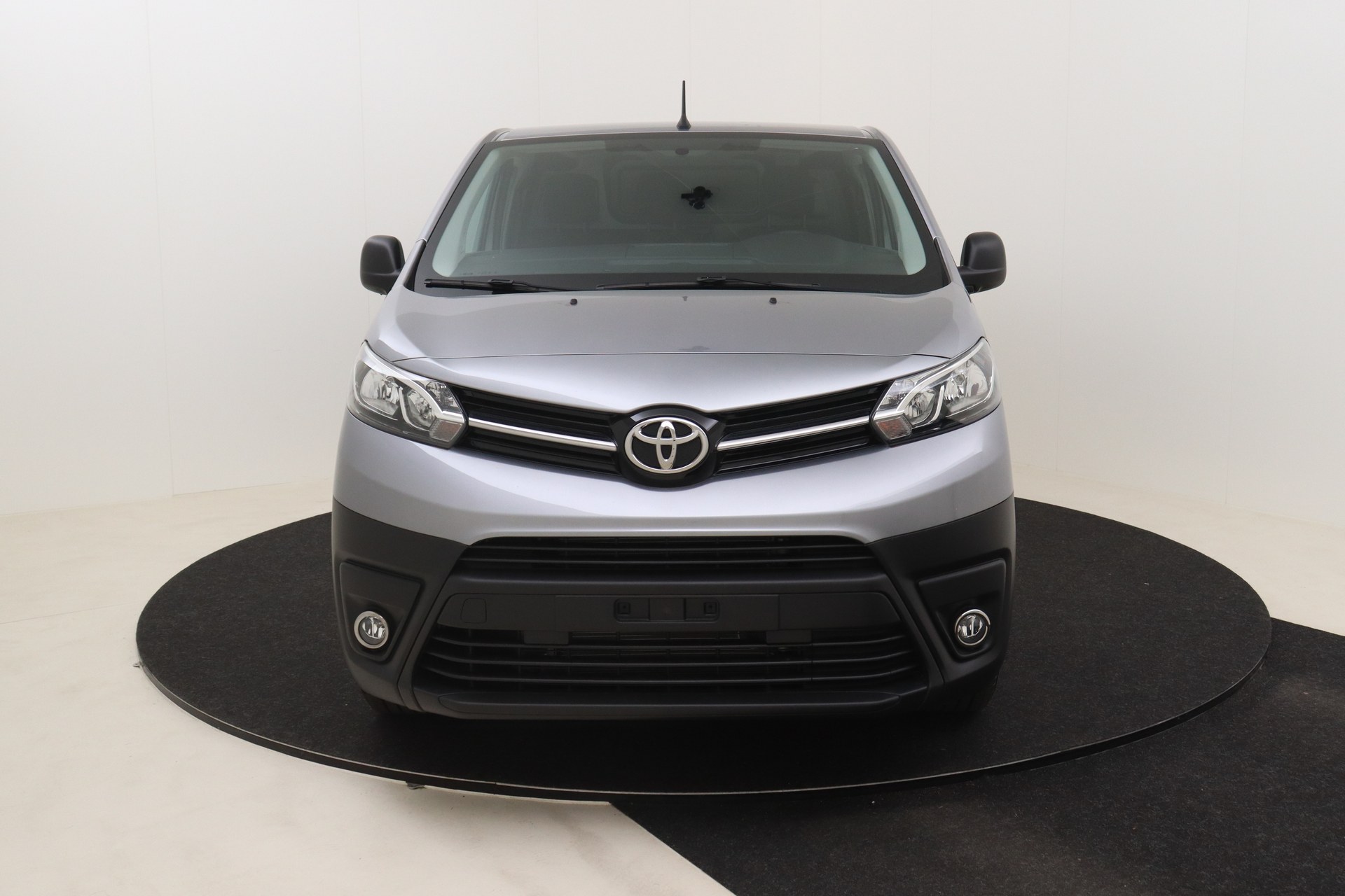 TOYOTA PROACE 1.5D 120ch 6MT Medium Active