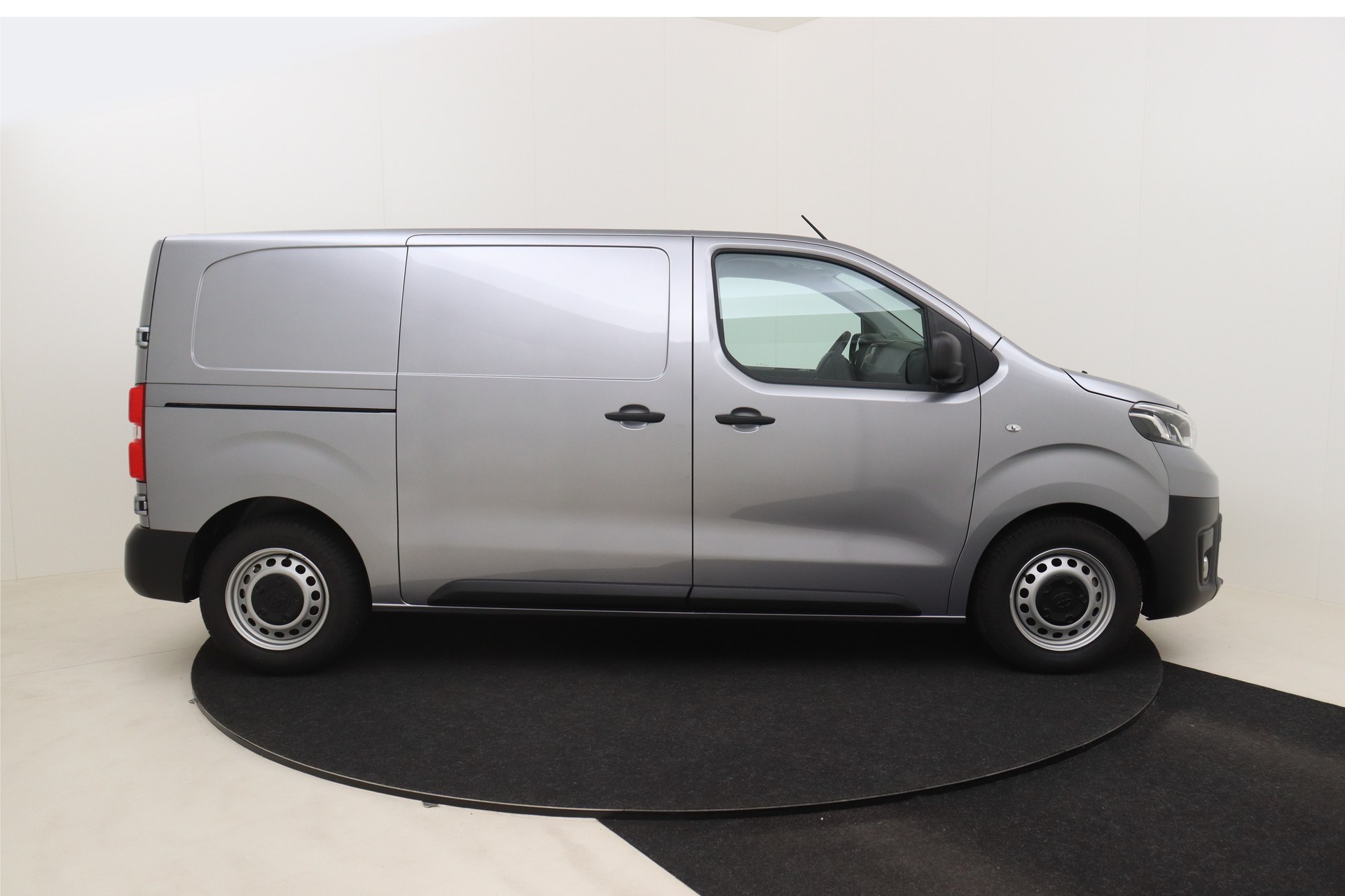 TOYOTA PROACE 1.5D 120ch 6MT Medium Active