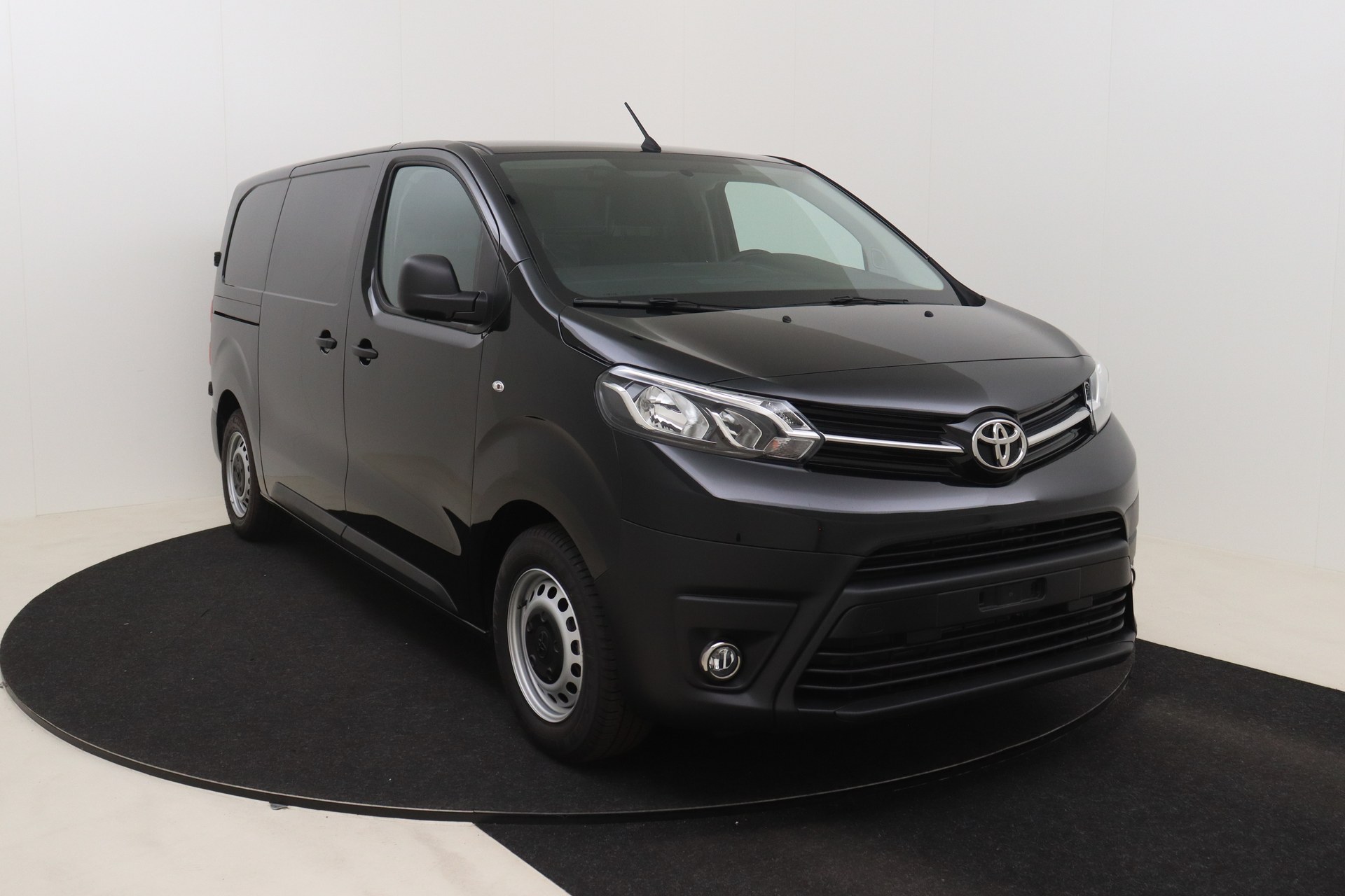 TOYOTA PROACE 1.5D 120ch 6MT Medium Active