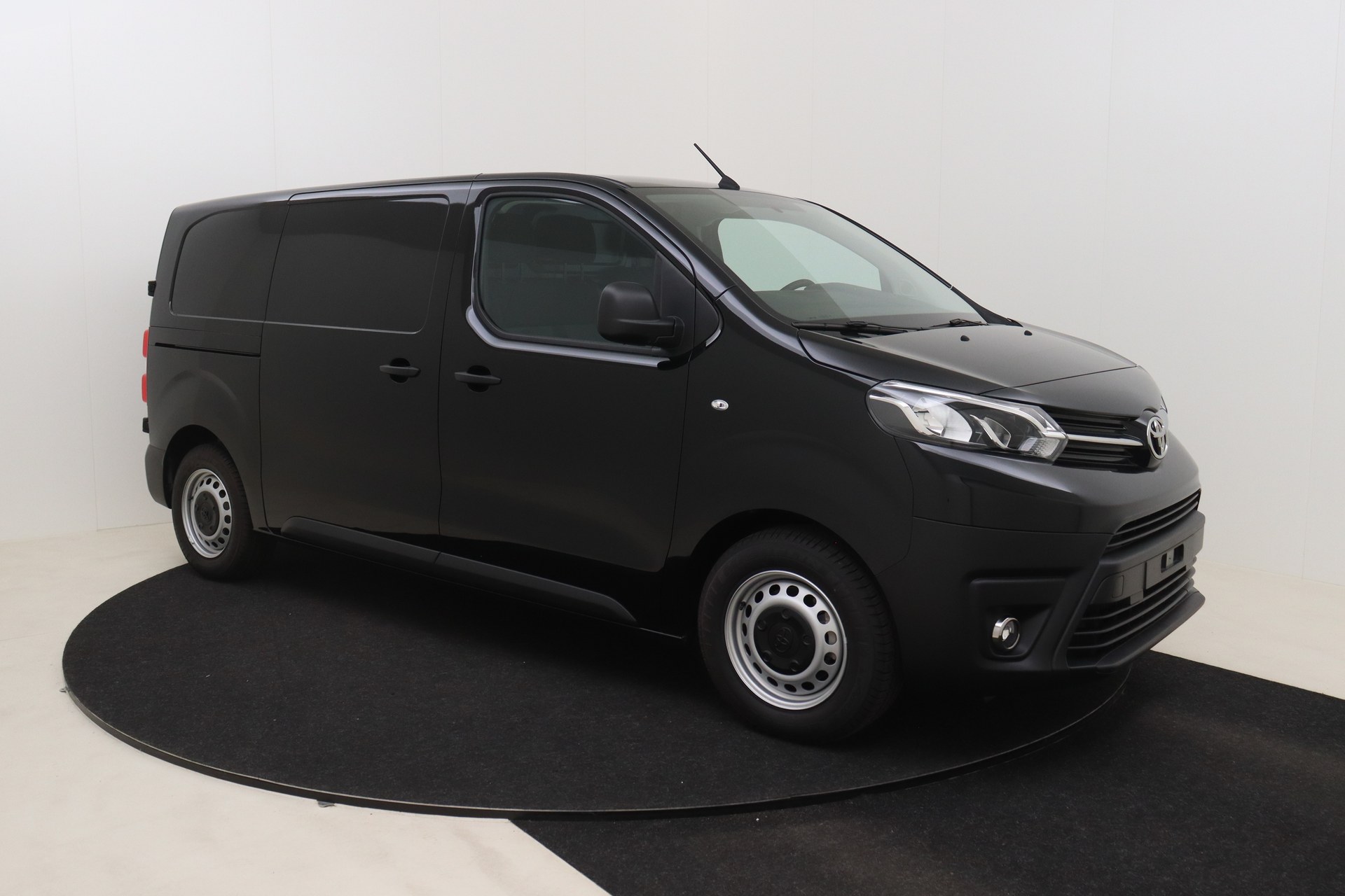 TOYOTA PROACE 1.5D 120ch 6MT Medium Active