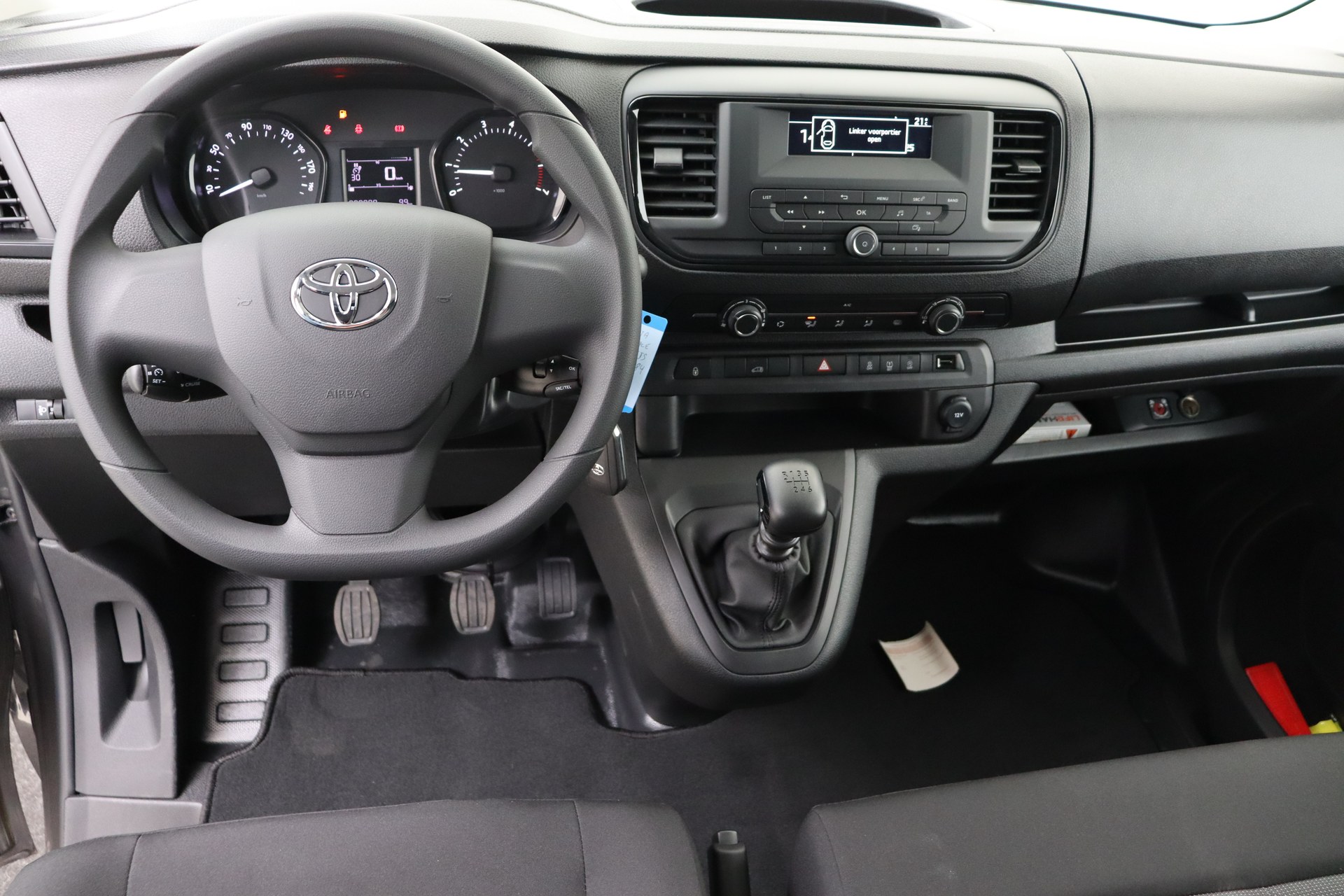 TOYOTA PROACE 1.5D 120ch 6MT Medium Active